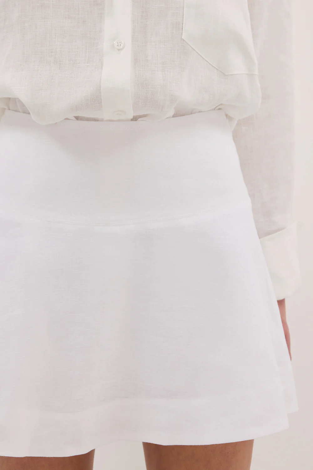 ALEA WHITE LINEN FLOUNCE MINI SKIRT - Image 6