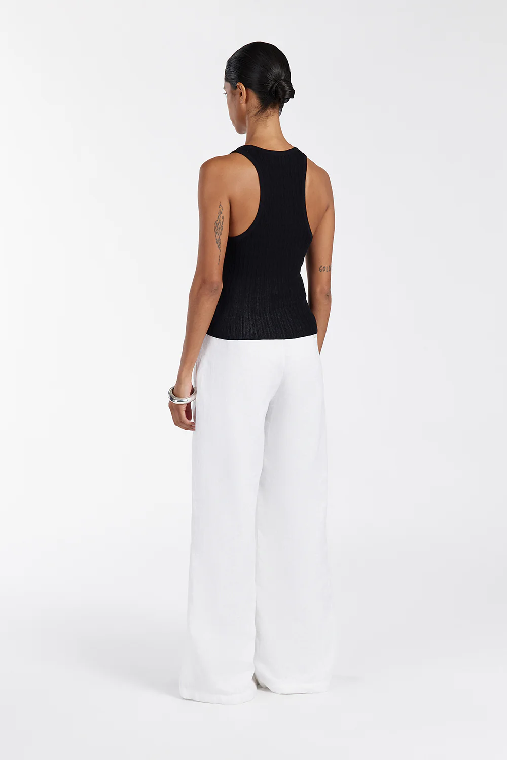 ALMA BLACK TEXTURED SCOOP KNIT TANK - Image 4
