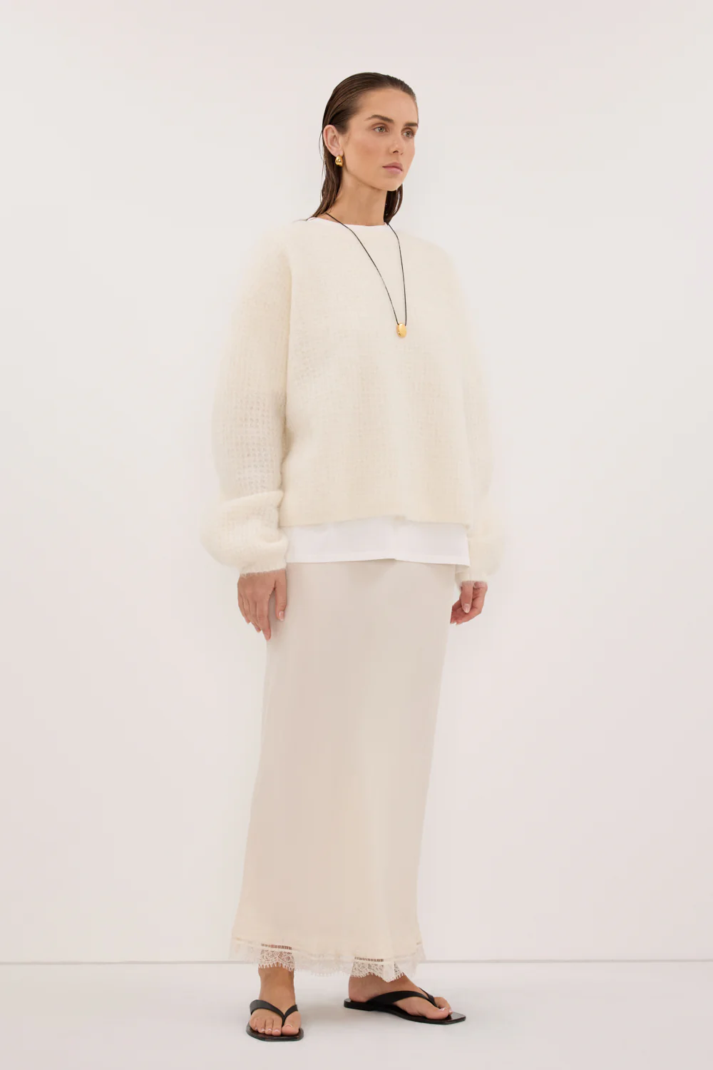 ALYSSA IVORY CREW NECK JUMPER - Image 3