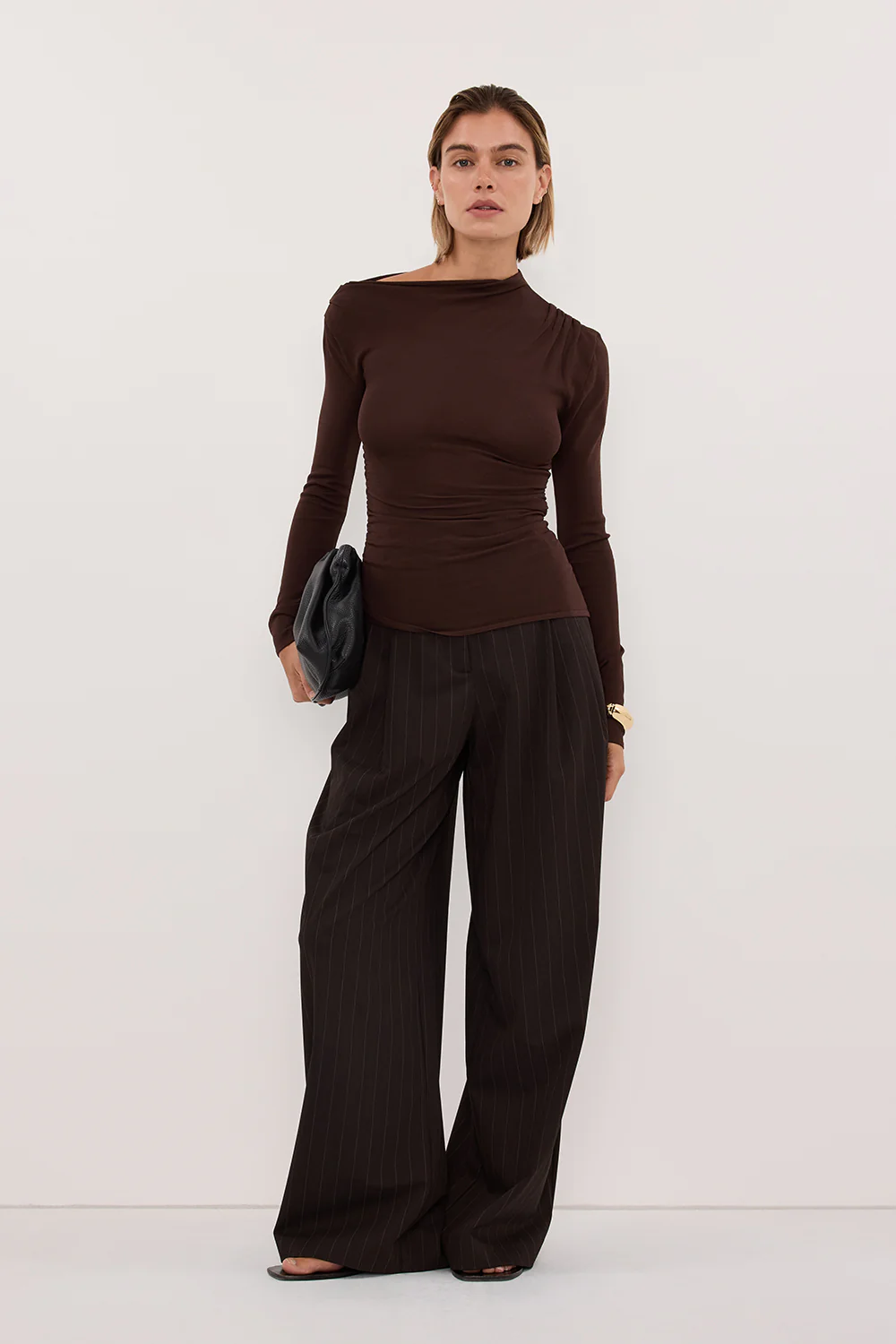 ARIEL CHOC LONG SLEEVE KNIT TOP