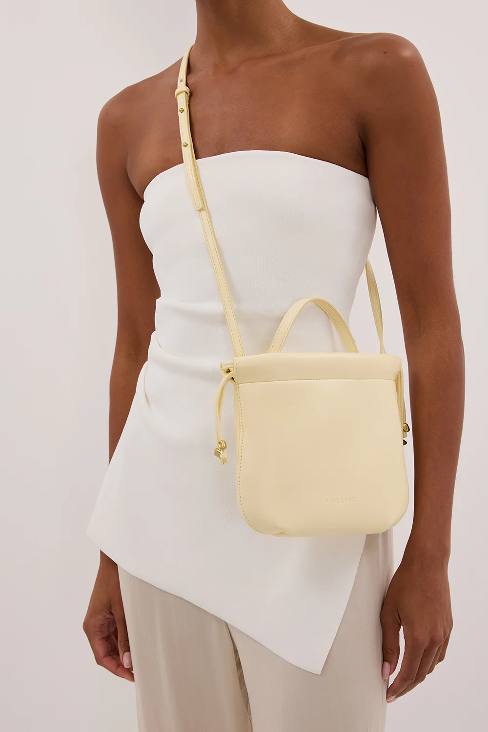 BRIE LEON HALLE BUTTER CROSSBODY BAG - Image 4