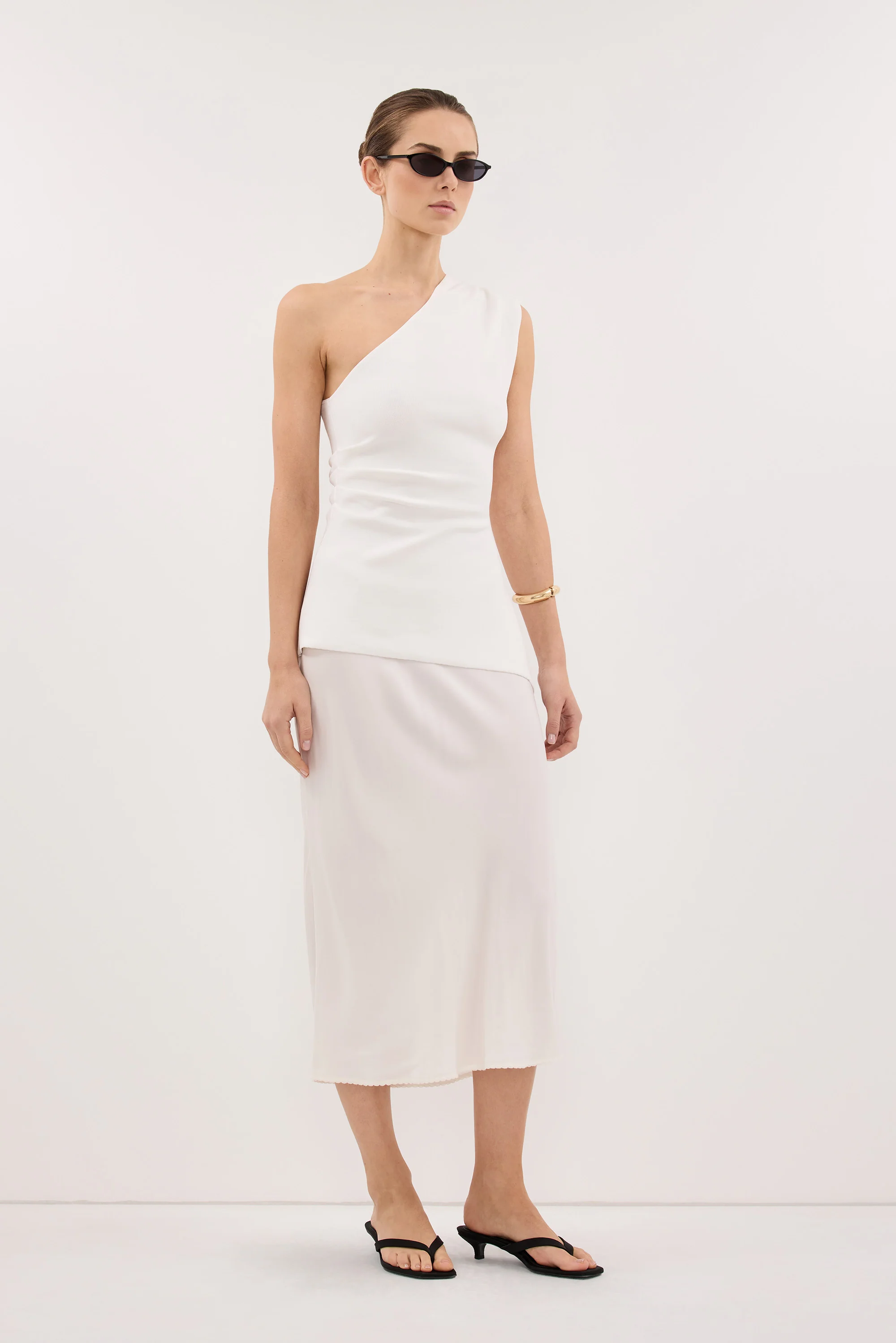 BRYNN OFF WHITE ONE SHOULDER KNIT TOP - Image 3