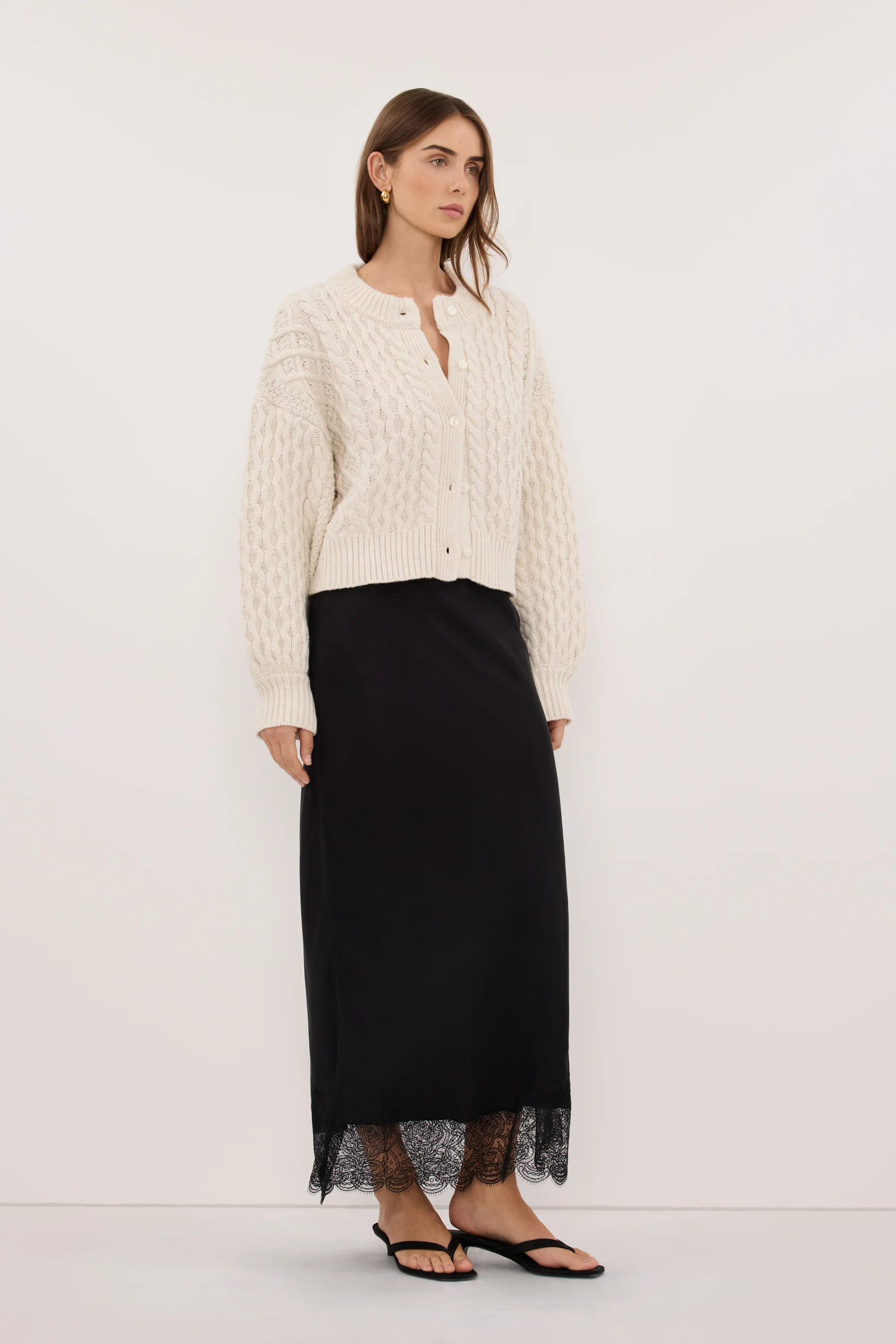 CARMEN IVORY CABLE KNIT CARDIGAN - Image 3