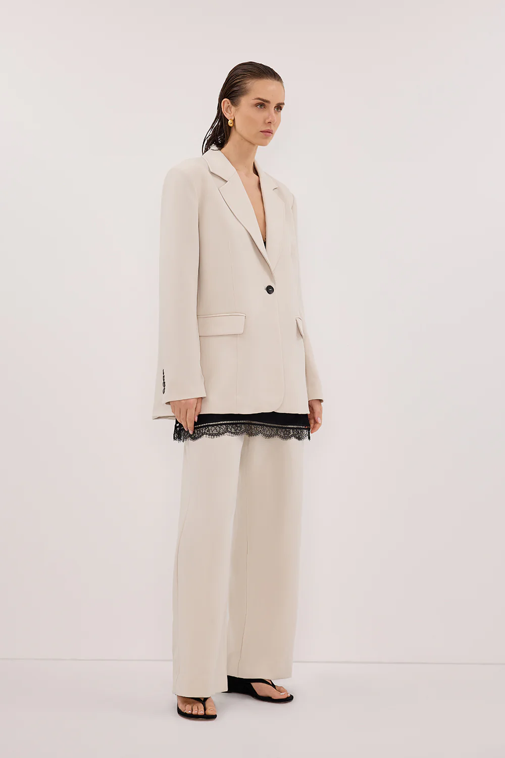 CHELSEA BONE OVERSIZED BLAZER - Image 3
