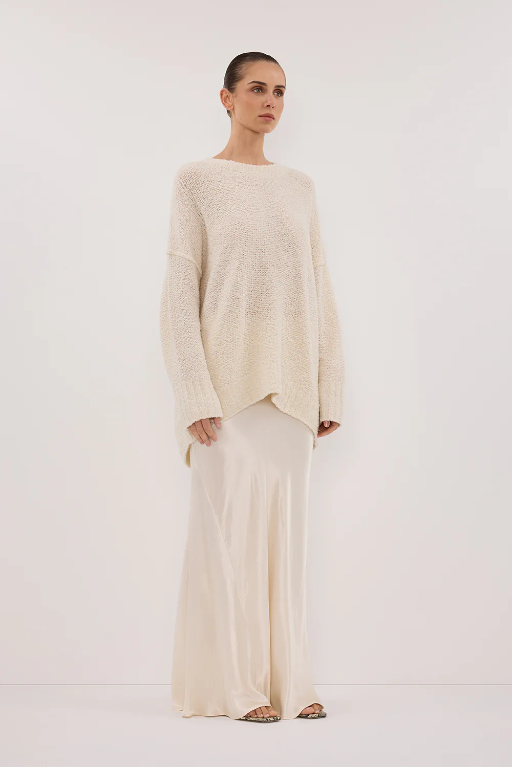 CICI CREAM LONGLINE JUMPER - Image 3