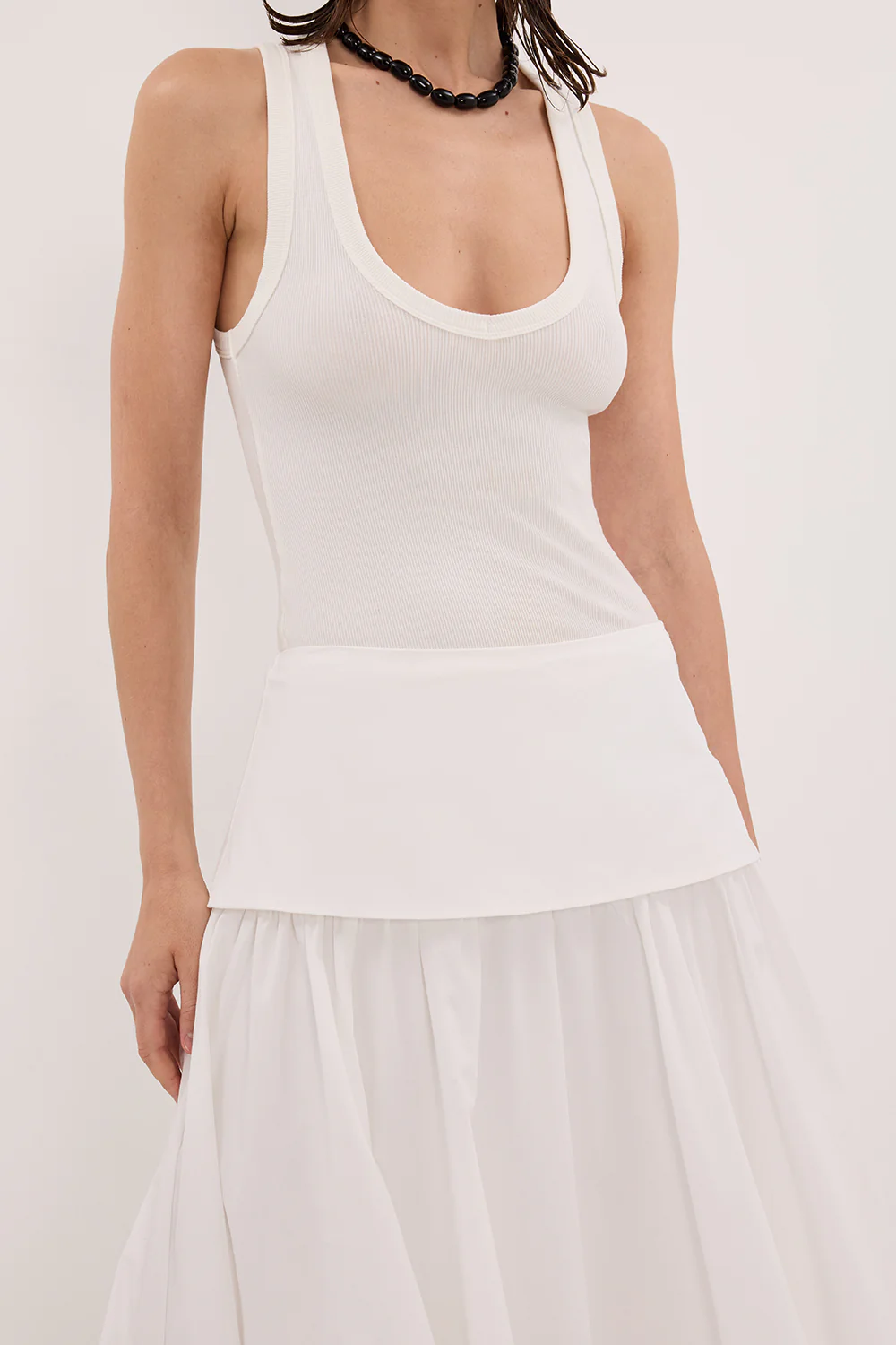 CLAIRE WHITE COTTON MIDI SKIRT - Image 5