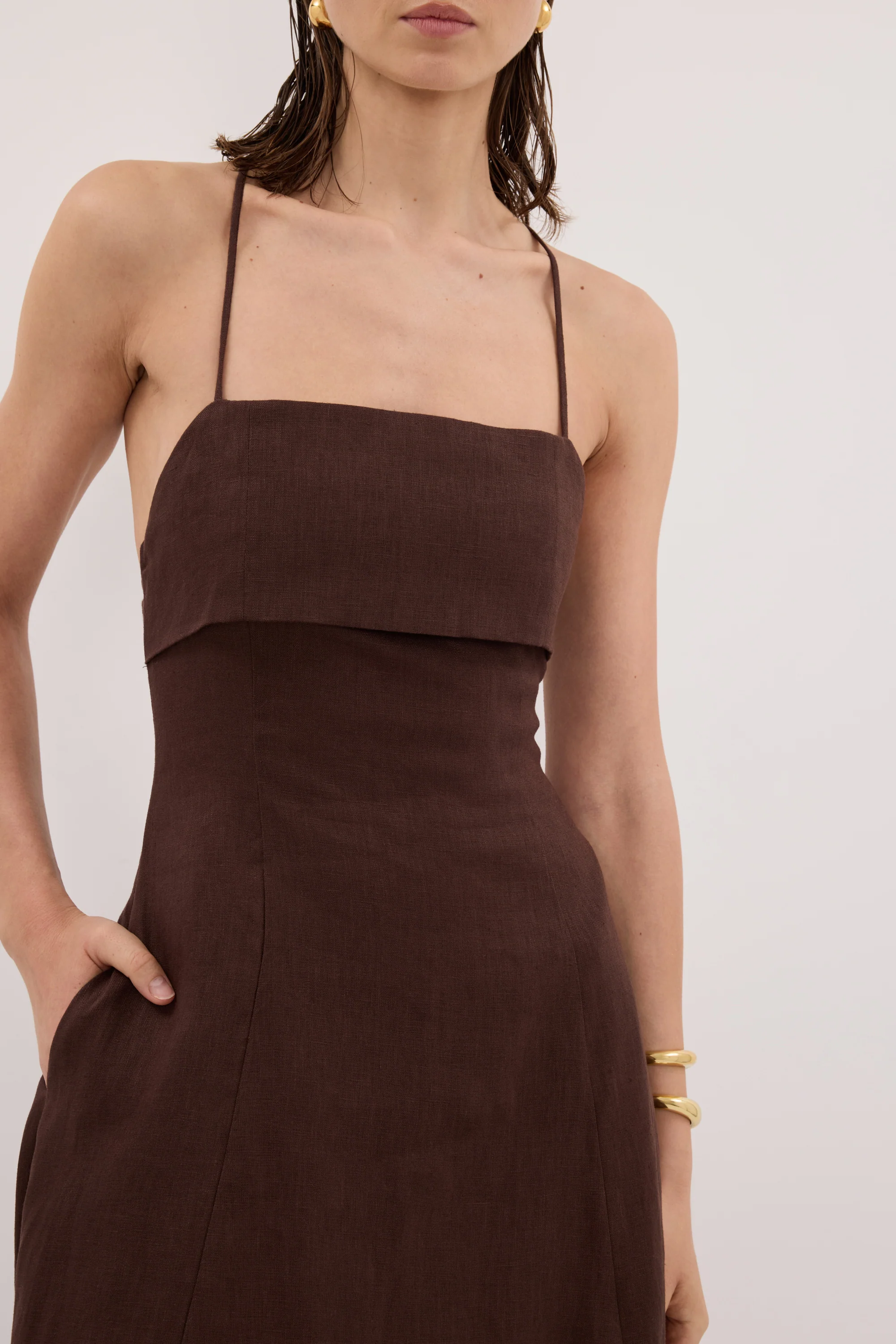 DANIELLA COCOA LINEN TIE BACK MIDI DRESS - Image 5