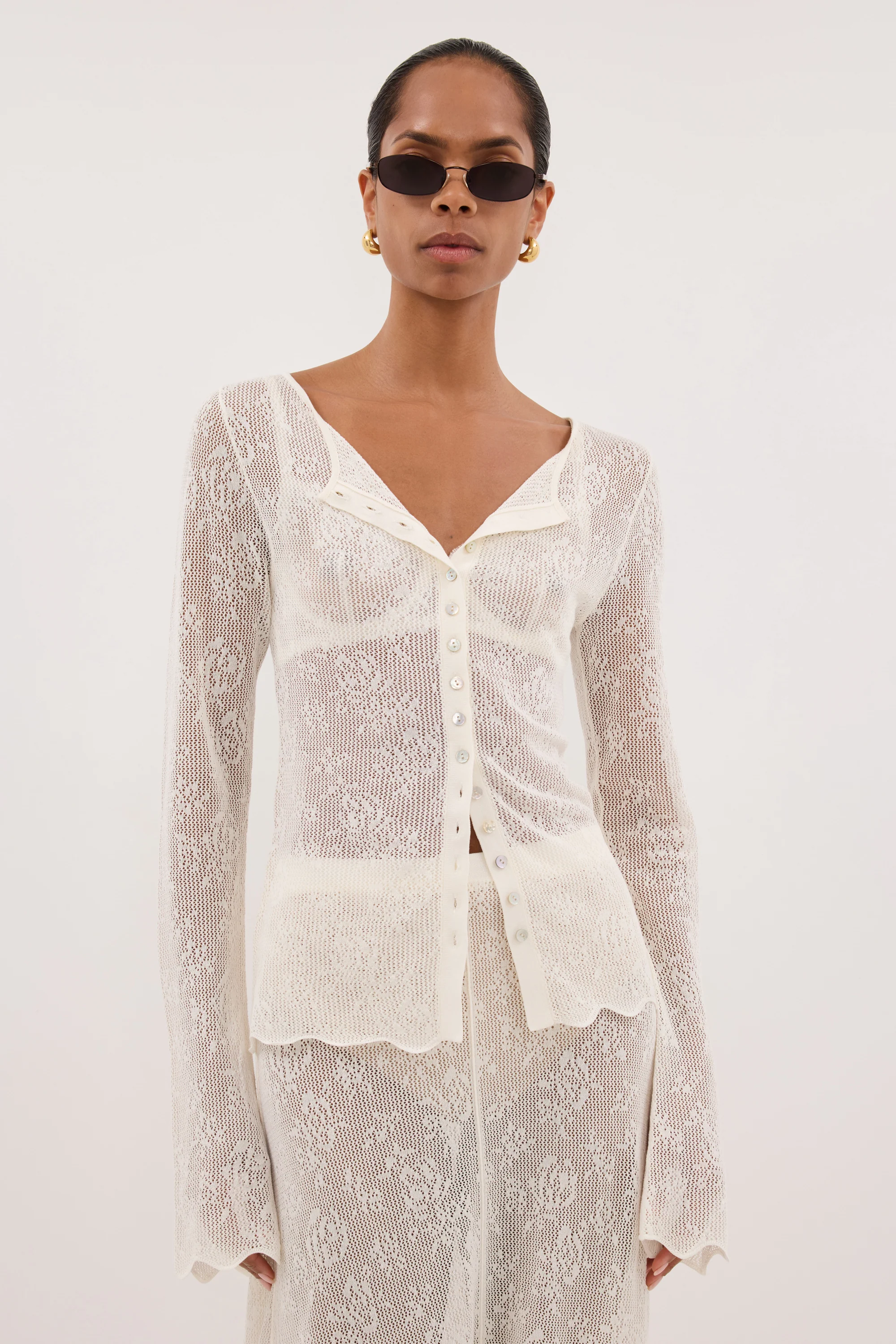 DELIA OFF WHITE LACE BUTTON TOP - Image 2