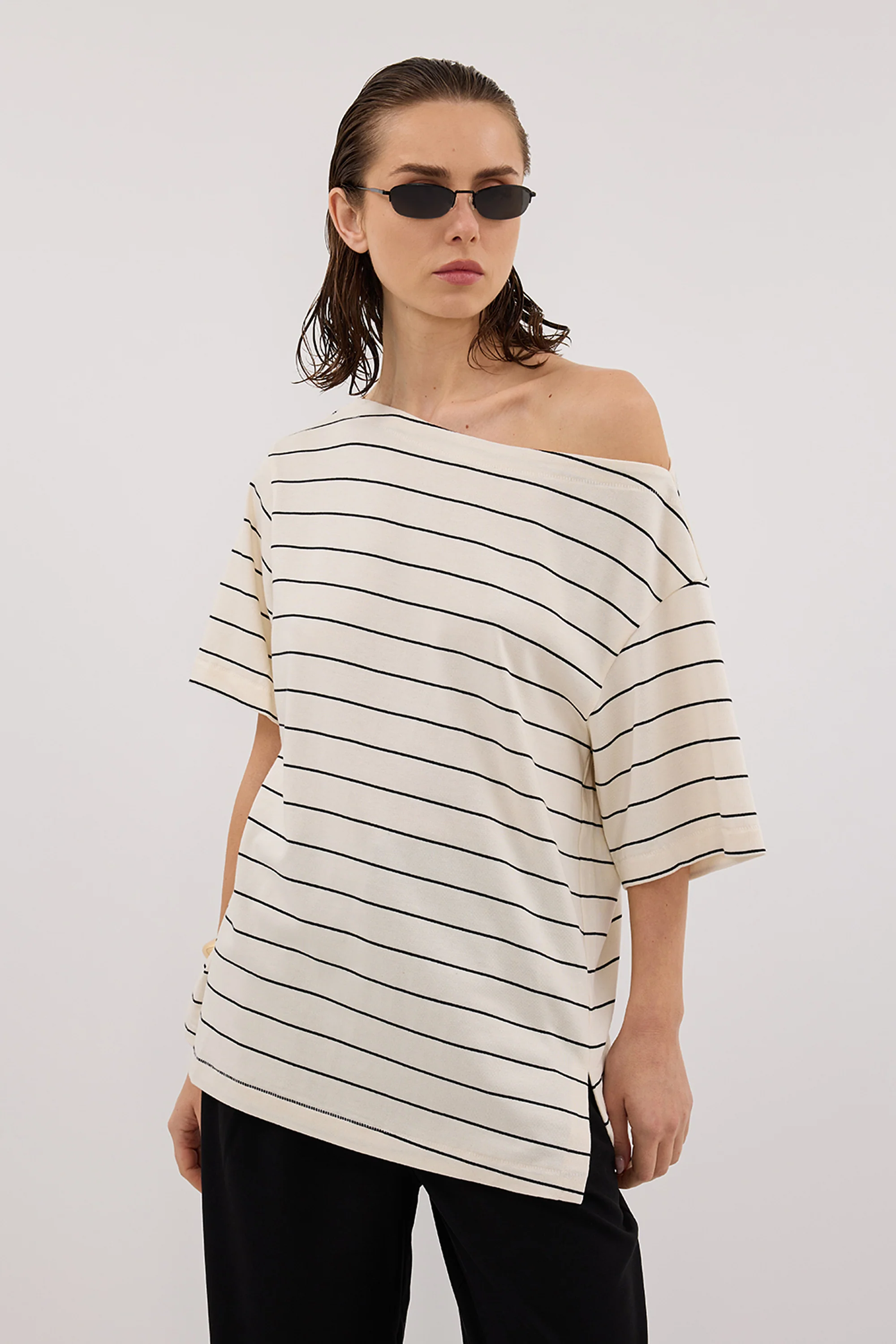 ESME OFF WHITE STRIPE ASYM TEE - Image 2