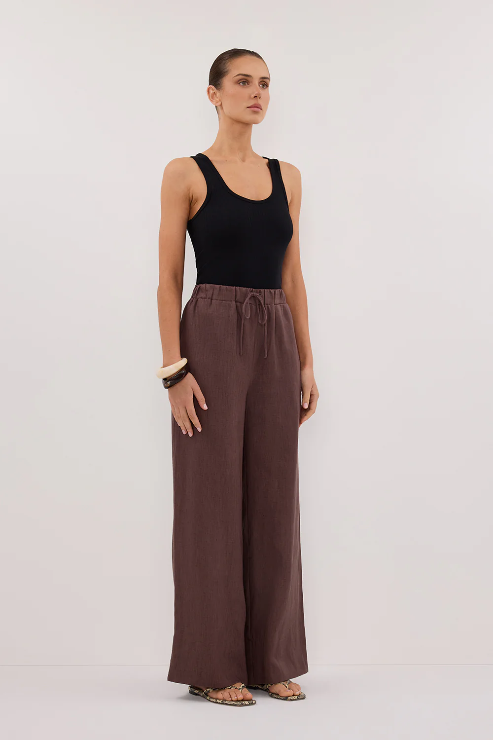 GINA CHOC LINEN ELASTIC WAIST PANT - Image 3