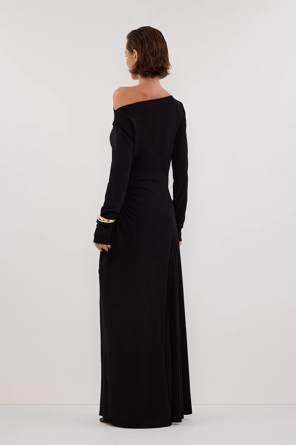HADLEY BLACK LONG SLEEVE KNIT MAXI DRESS - Image 4