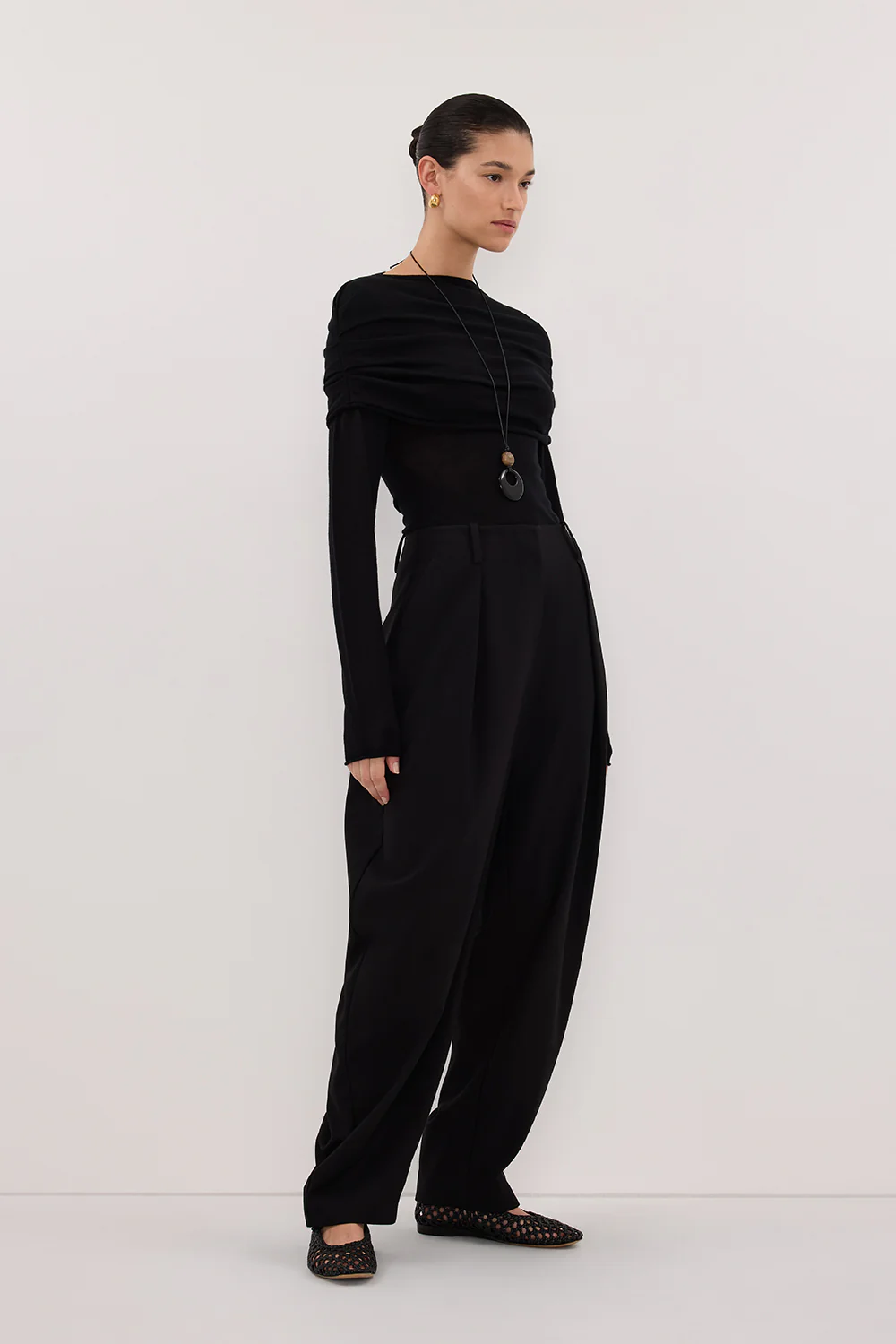 IVY BLACK MERINO LONG SLEEVE TOP - Image 3
