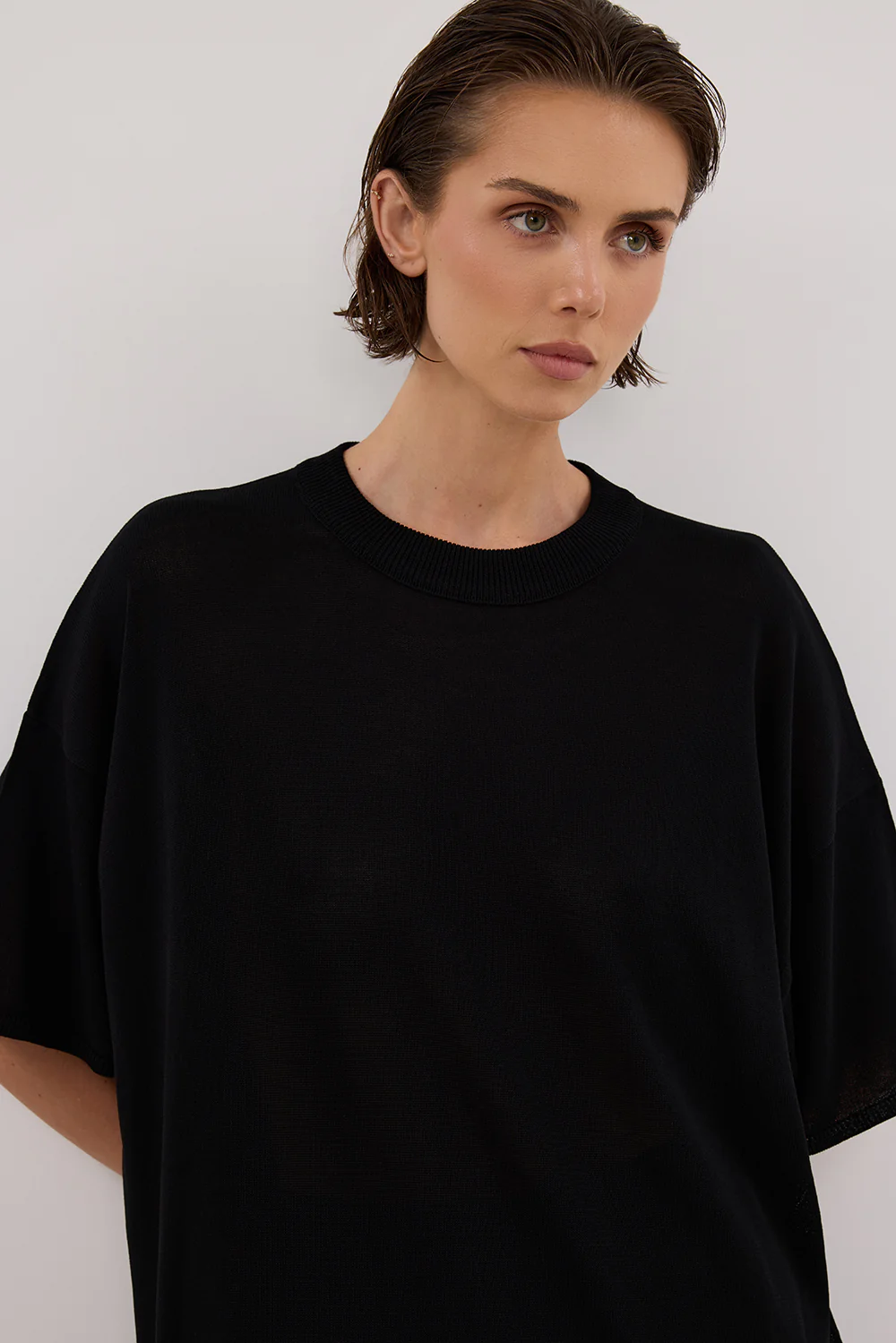 JACKI BLACK OVERSIZED KNIT TEE - Image 2