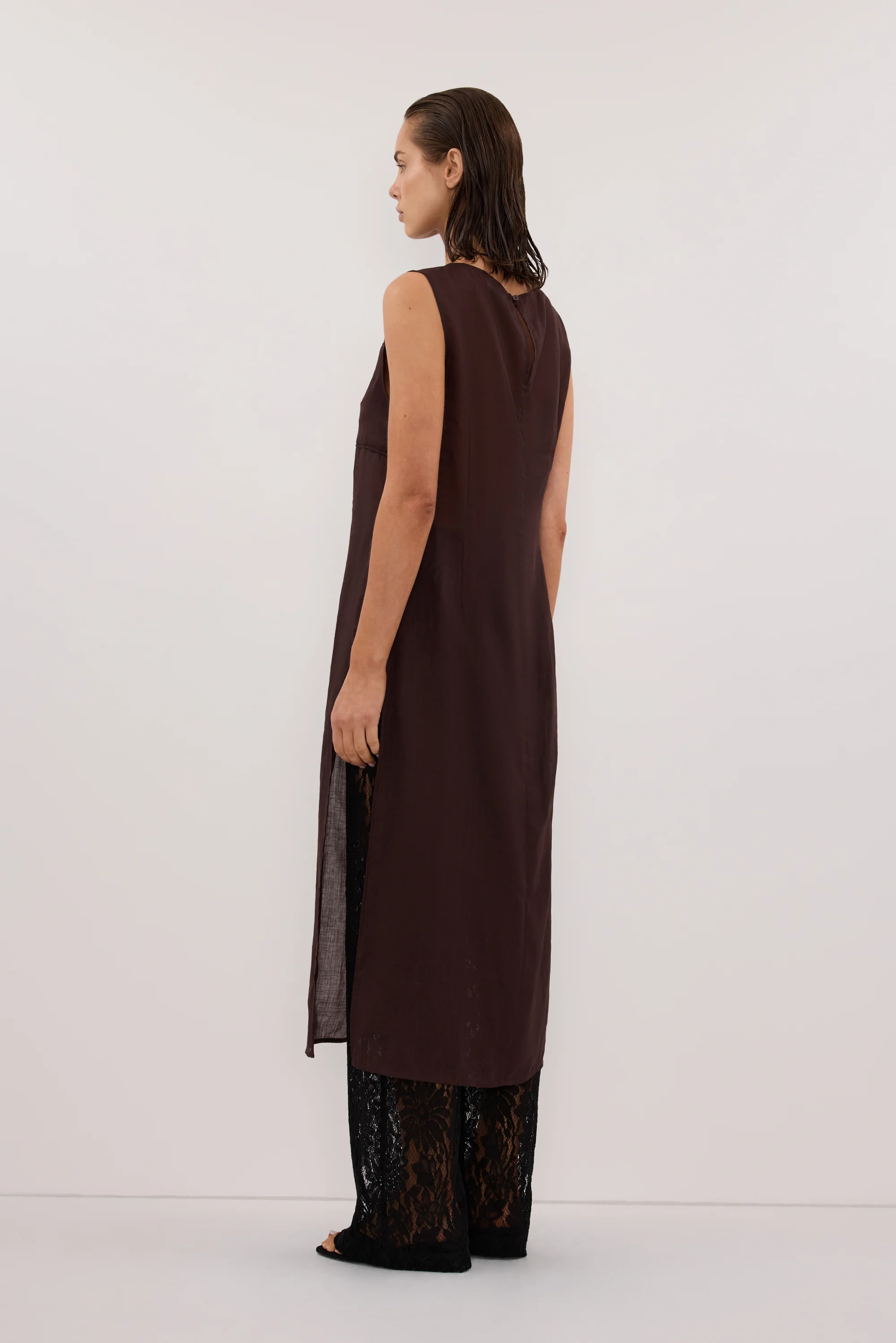 KAI BURNT CHOC SLEEVELESS RAMIE TUNIC TOP - Image 3