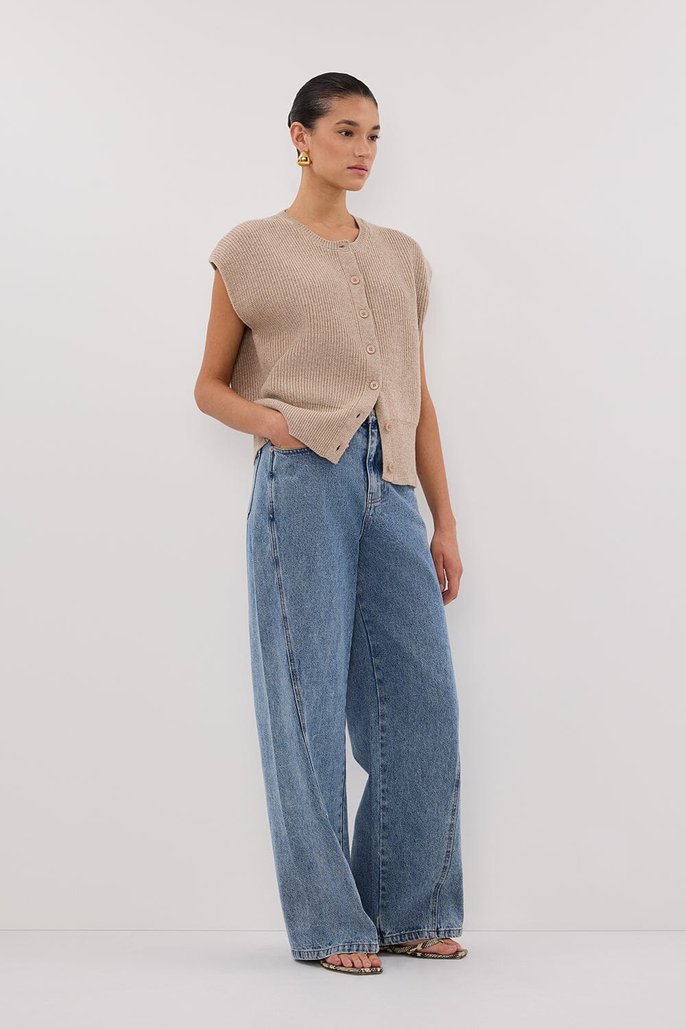 KATE OAT MARLE KNIT VEST - Image 3