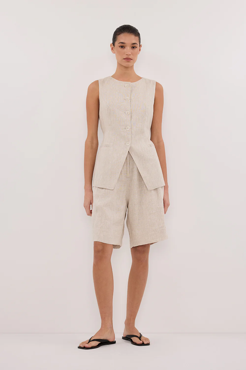 KAYLA NATURAL LINEN BERMUDA SHORT