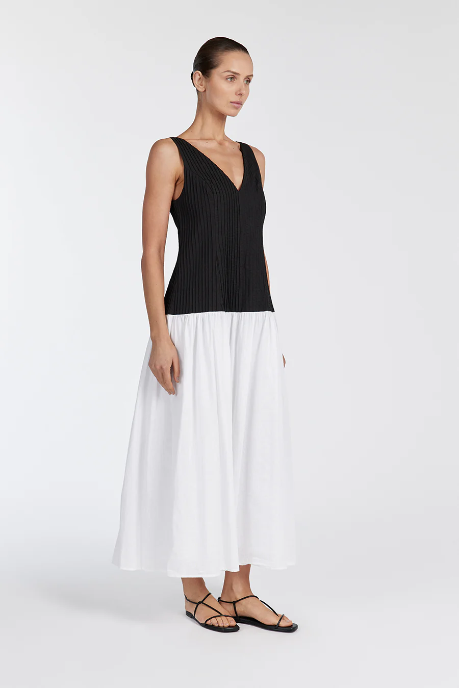 KELSIE BLACK & WHITE MIDI DRESS - Image 3