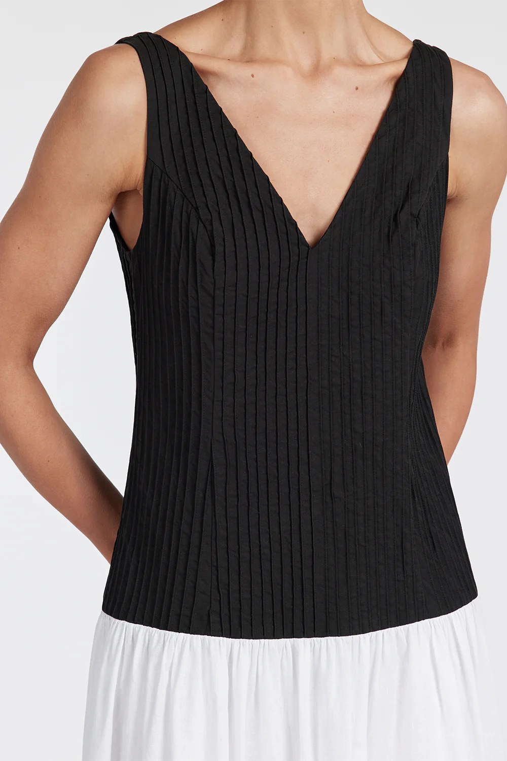 KELSIE BLACK & WHITE MIDI DRESS - Image 5