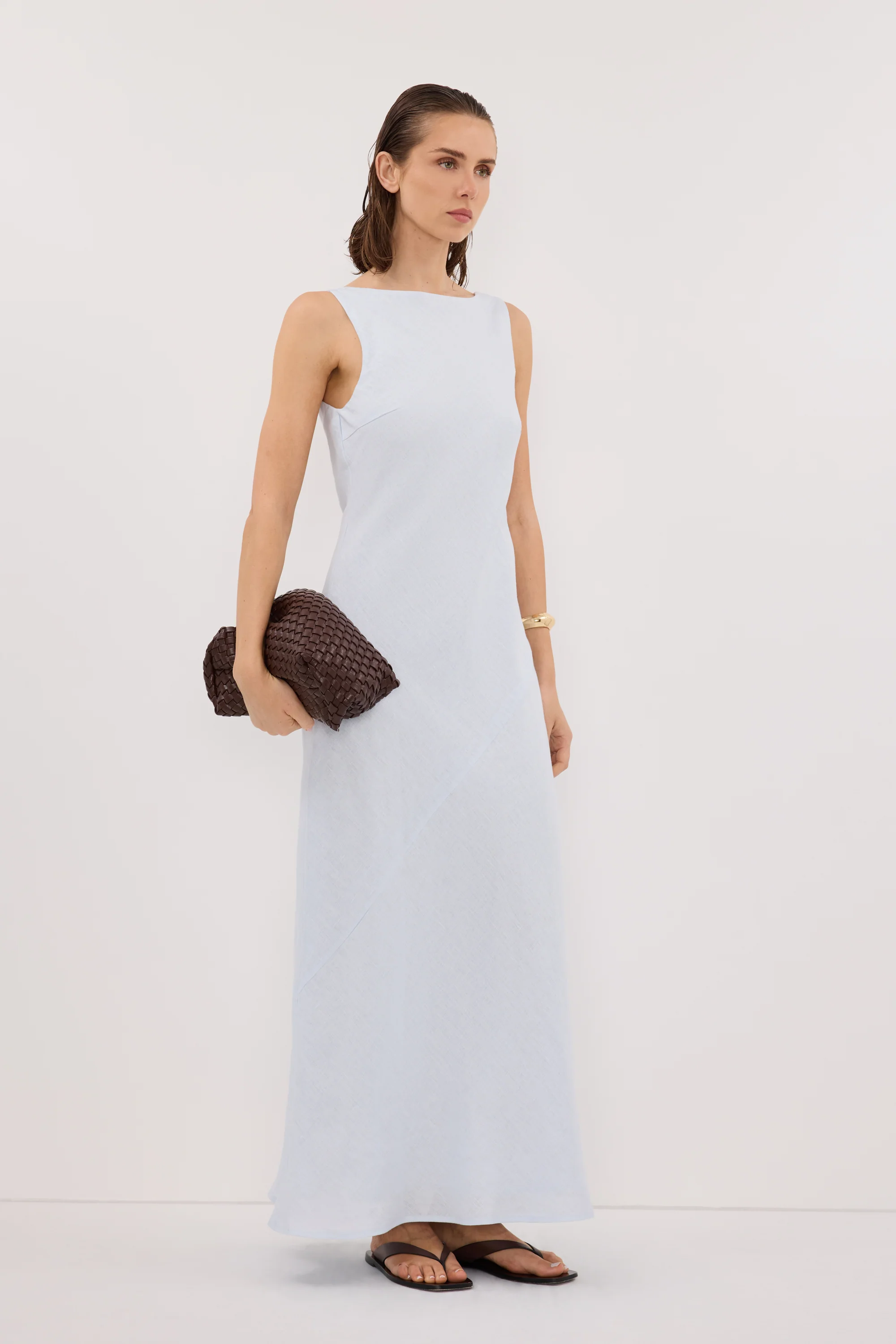 LACY CORNFLOWER SLEEVELESS LINEN MIDI DRESS - Image 3