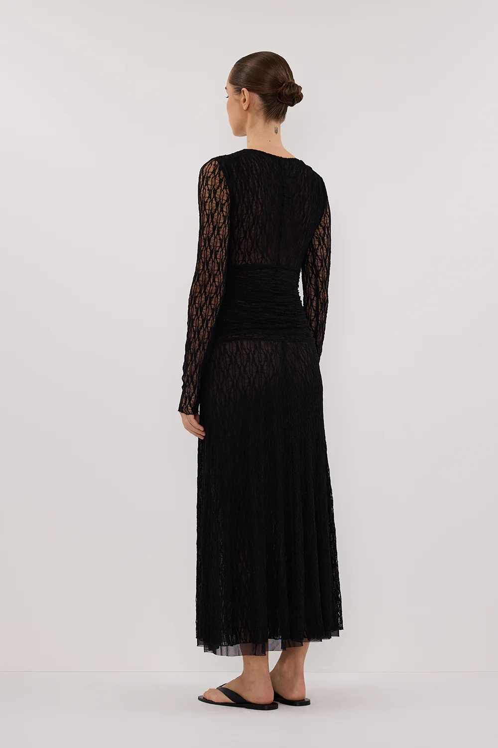 LIZZIE BLACK LACE LONG SLEEVE MAXI DRESS - Image 4