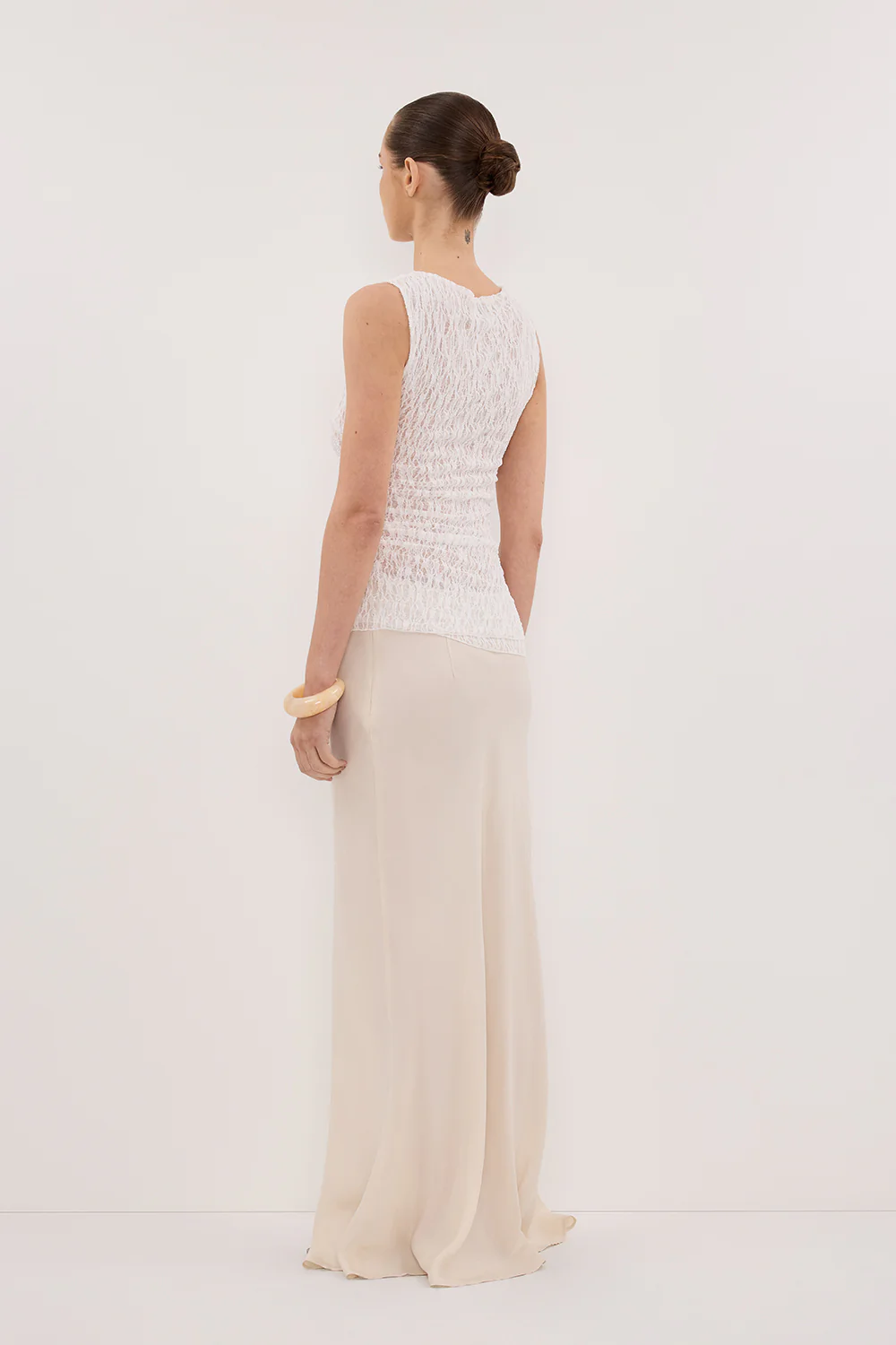 LIZZIE WHITE SLEEVELESS LACE TOP - Image 4