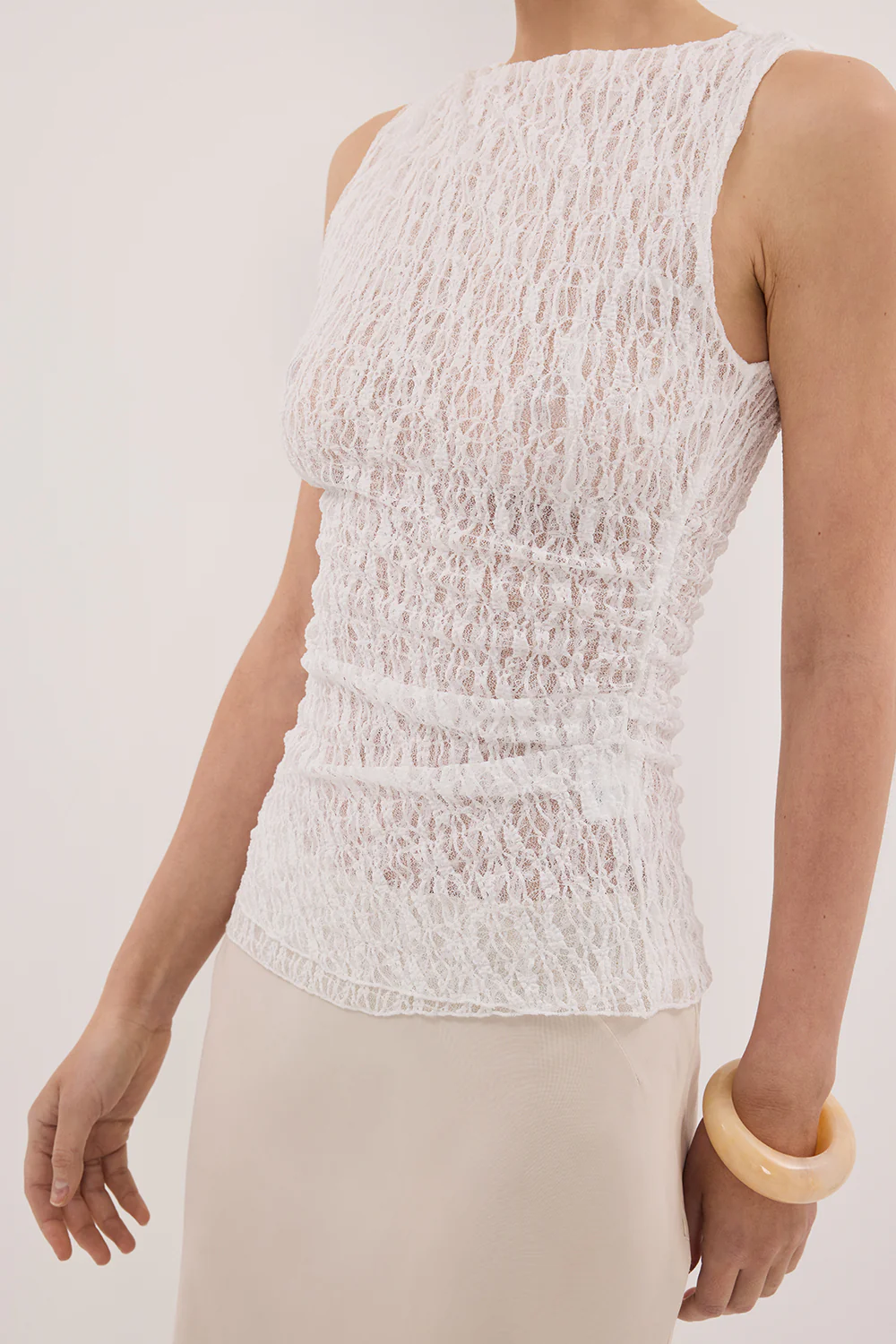 LIZZIE WHITE SLEEVELESS LACE TOP - Image 5