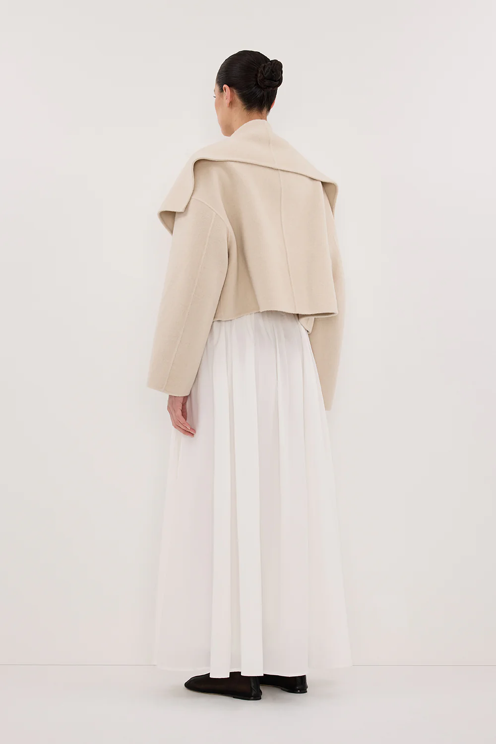 LUCIA BONE CROPPED WOOL BLEND TRENCH COAT - Image 4