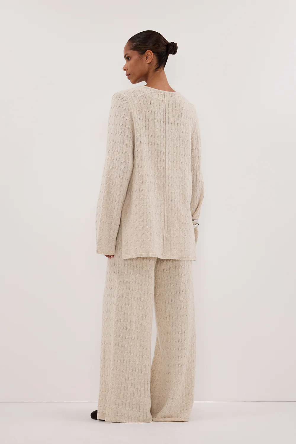 MAREN CHALK CABLE KNIT JUMPER - Image 4