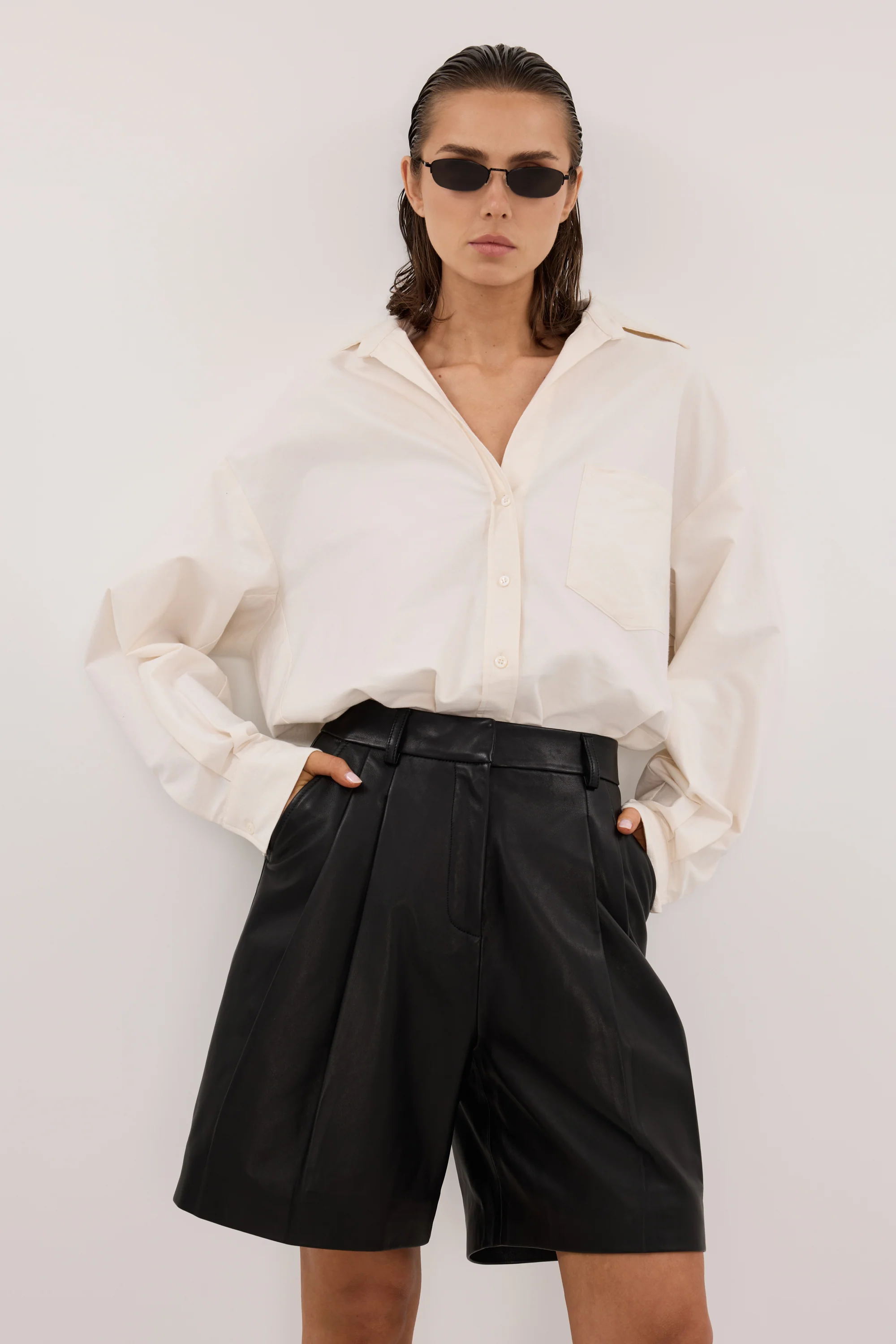 MAYFAIR BLACK LEATHER BERMUDA SHORT - Image 2