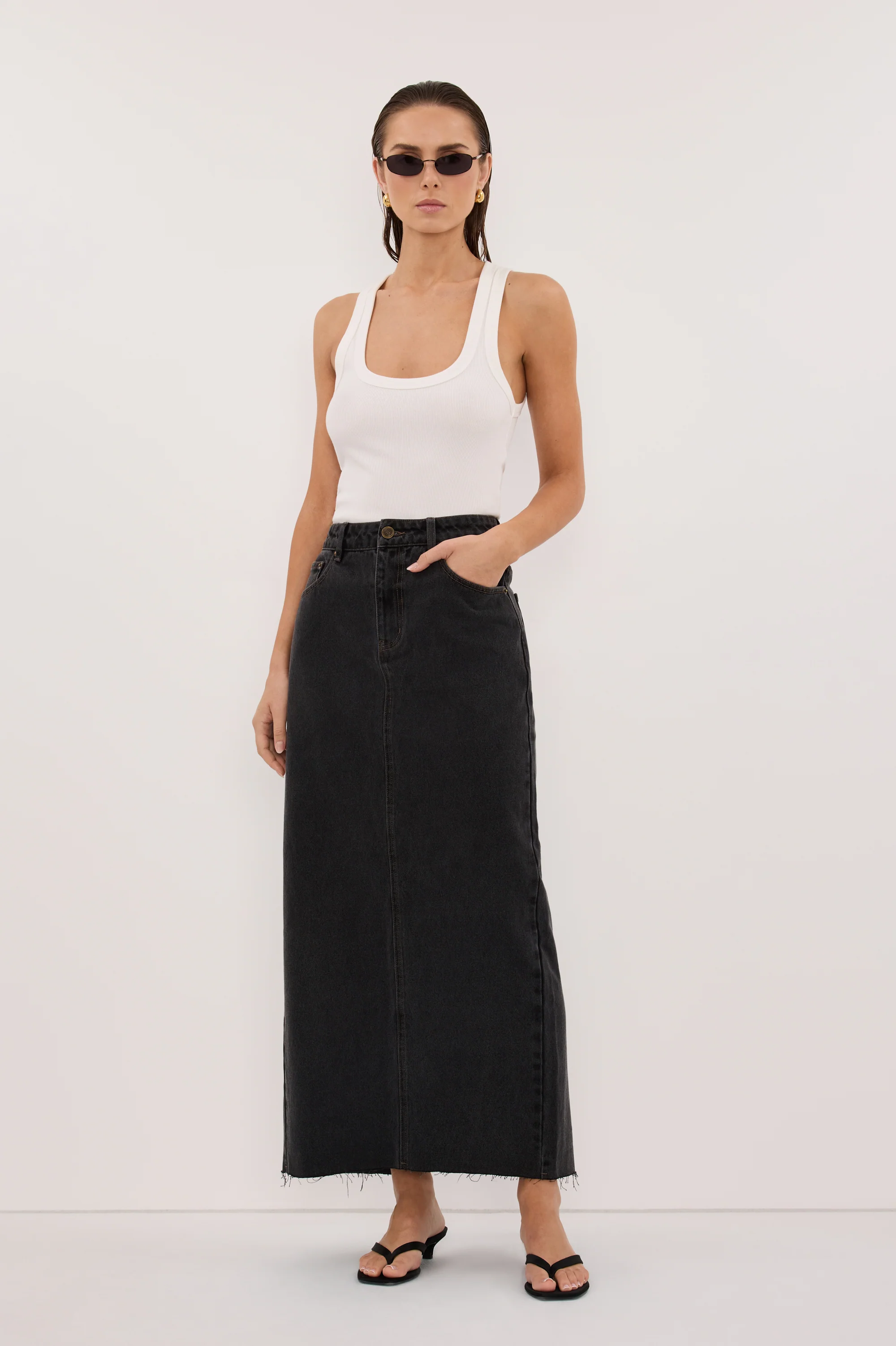 MONROE BLACK RINSE DENIM MIDI SKIRT