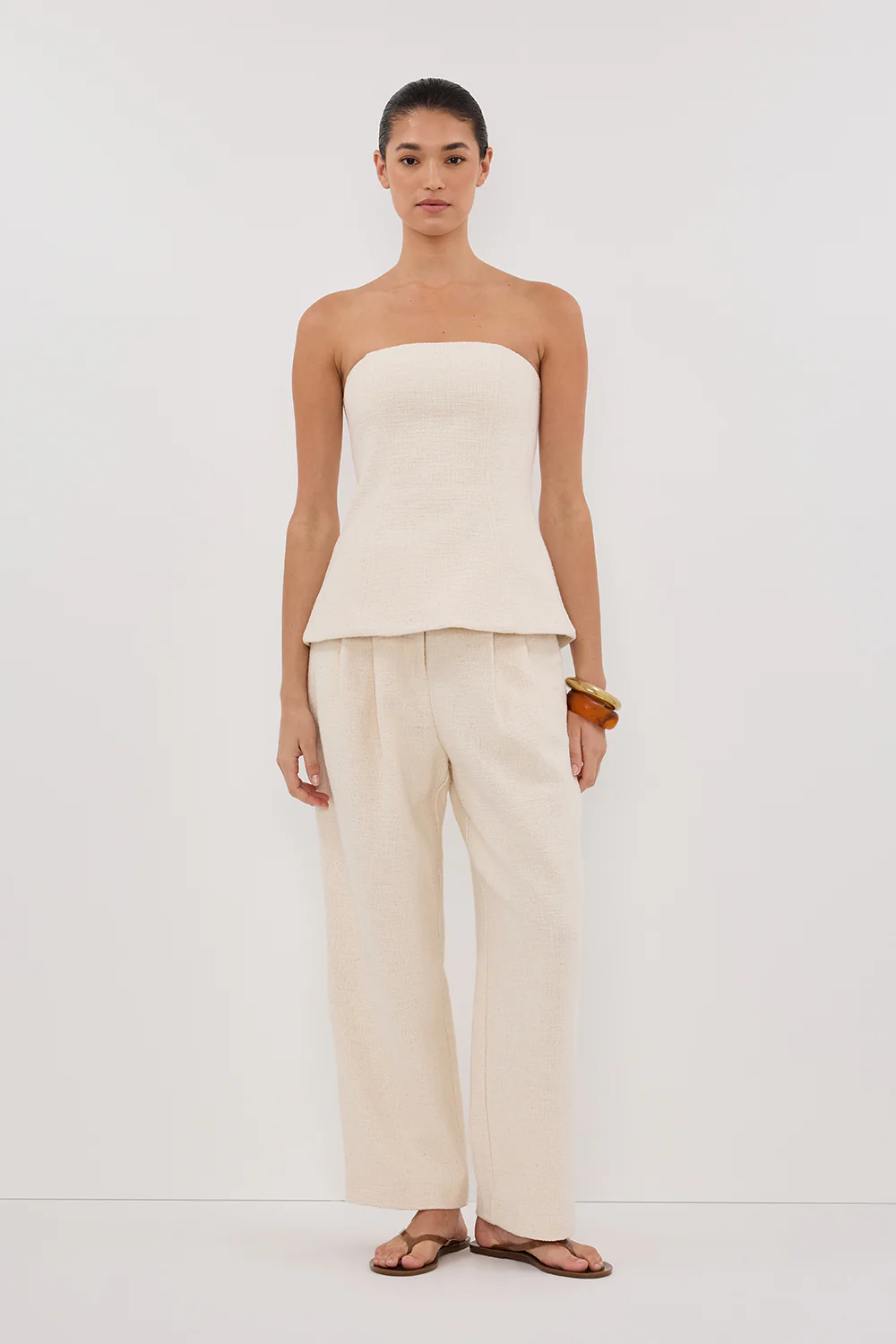 NIA NATURAL STRAPLESS TOP - Image 6