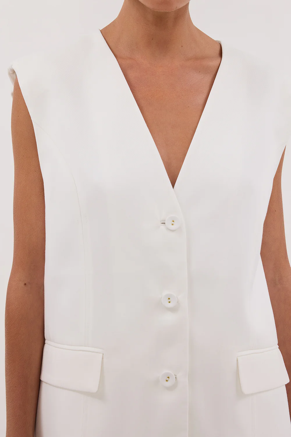 OLIVER WHITE OVERSIZED VEST - Image 5