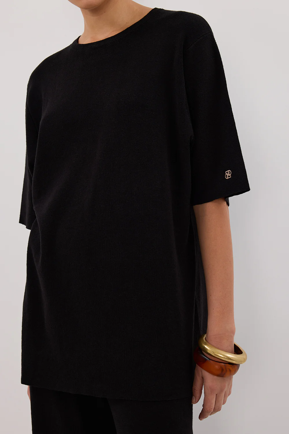 OLIVIA BLACK OVERSIZED KNIT TEE - Image 5