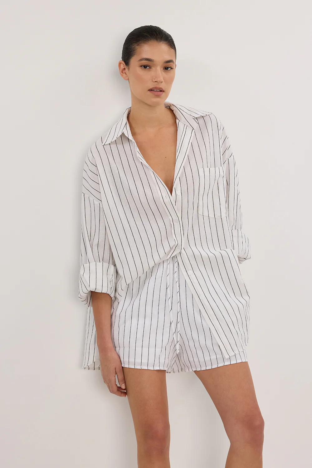 OLLIE WHITE STRIPE SHORT - Image 2