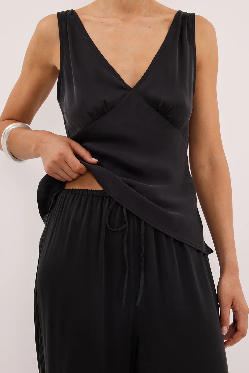 PIPPA BLACK SILK PANT - Image 5