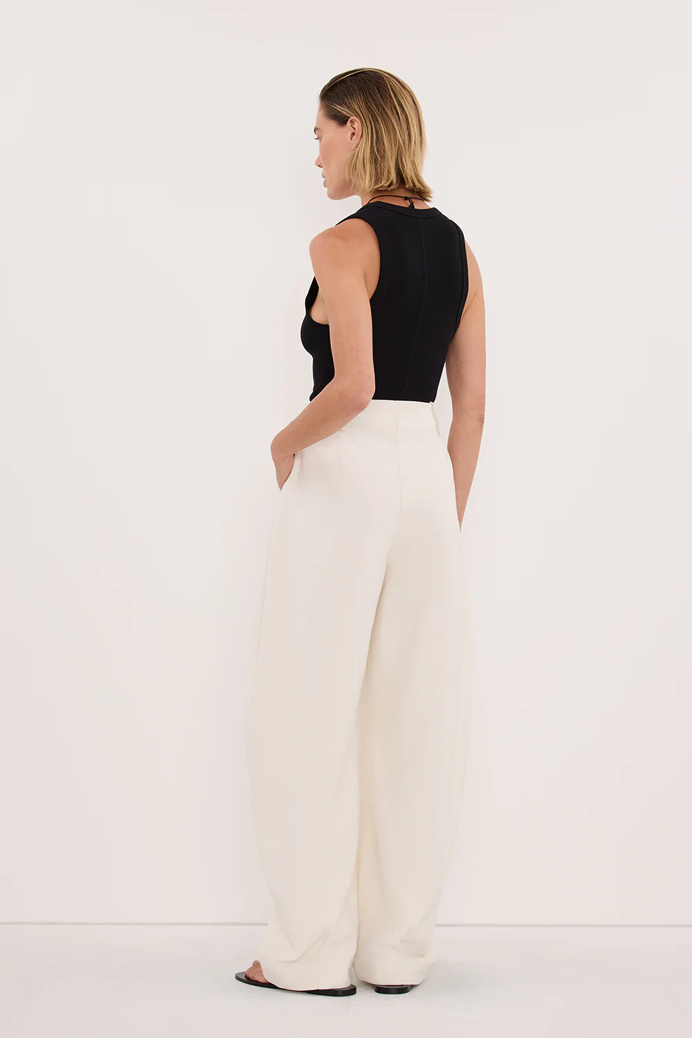 ROMY CREAM BARREL LEG TAILORED PANT - Image 3