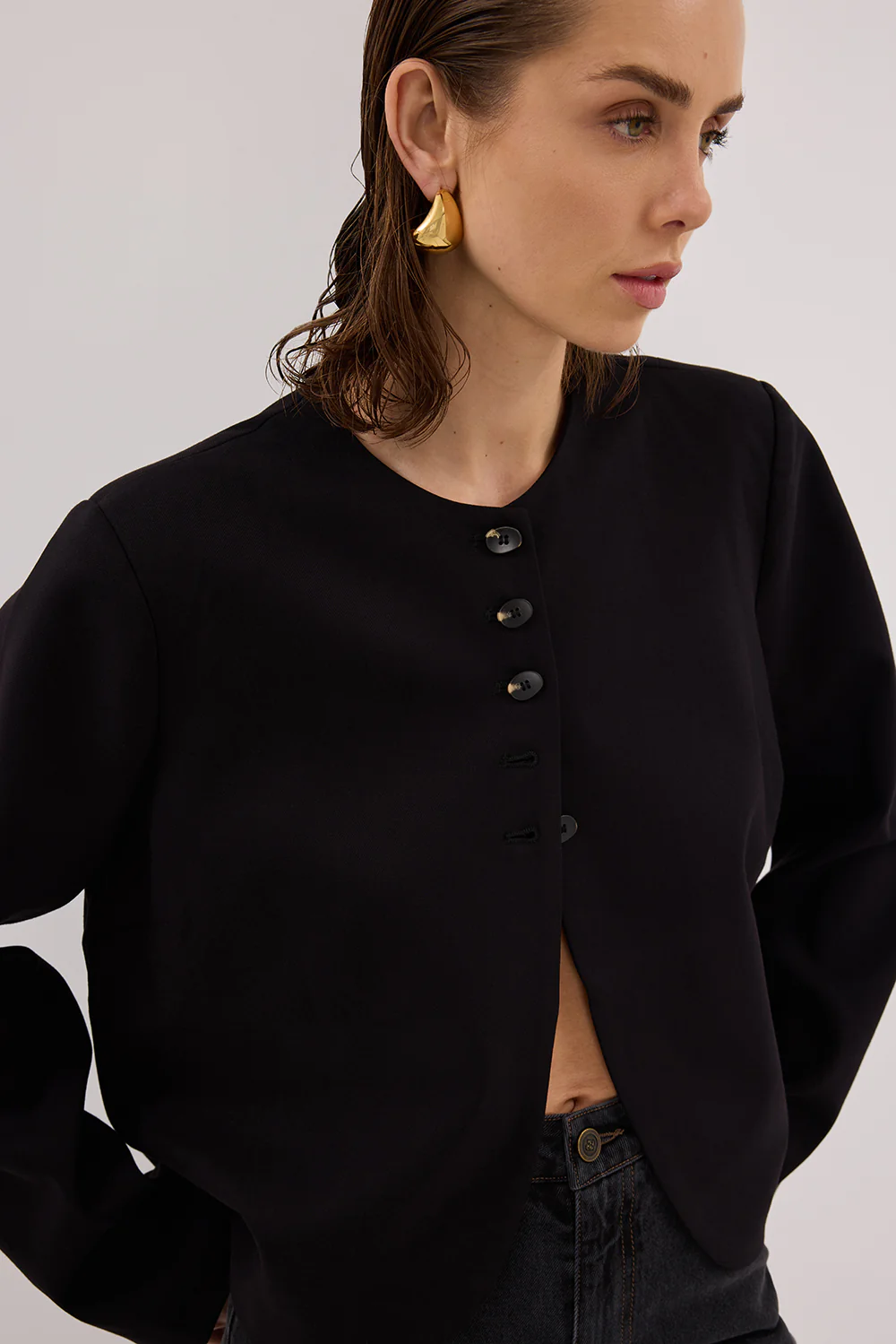RYAN BLACK OVERSIZED CROPPED BLAZER - Image 5