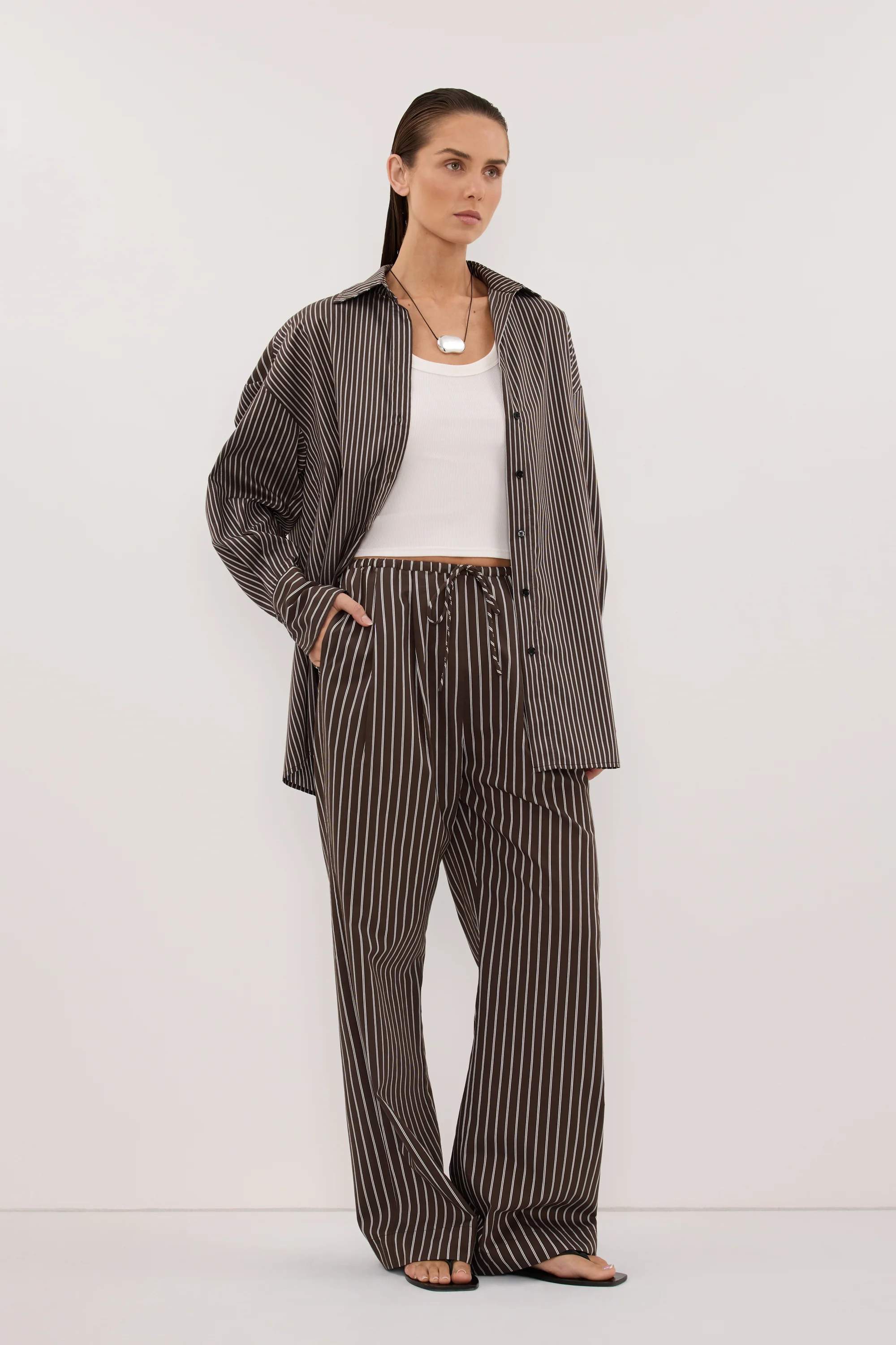 SABLE BITTER CHOC SILK BLEND PANT - Image 3