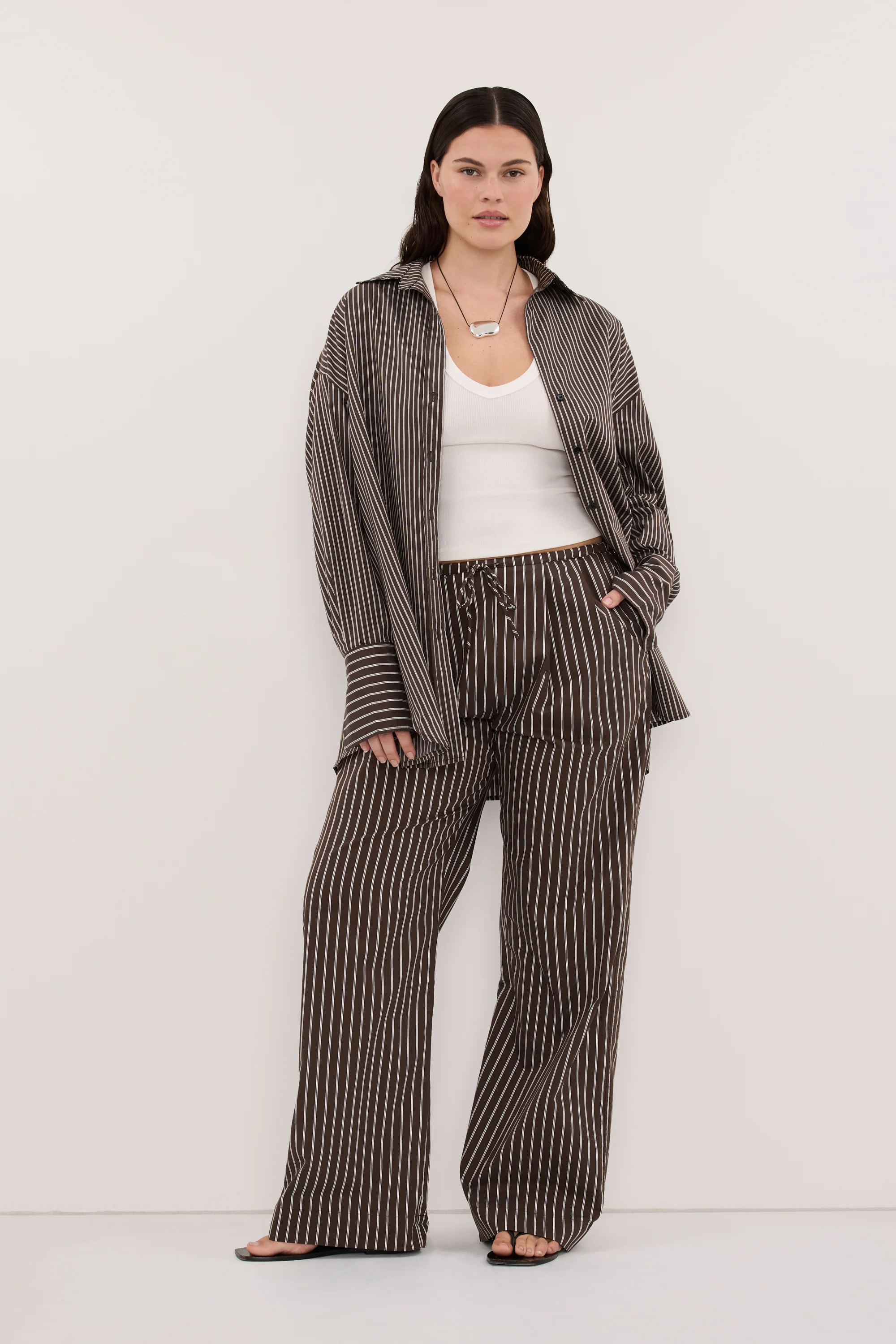 SABLE BITTER CHOC SILK BLEND PANT - Image 6