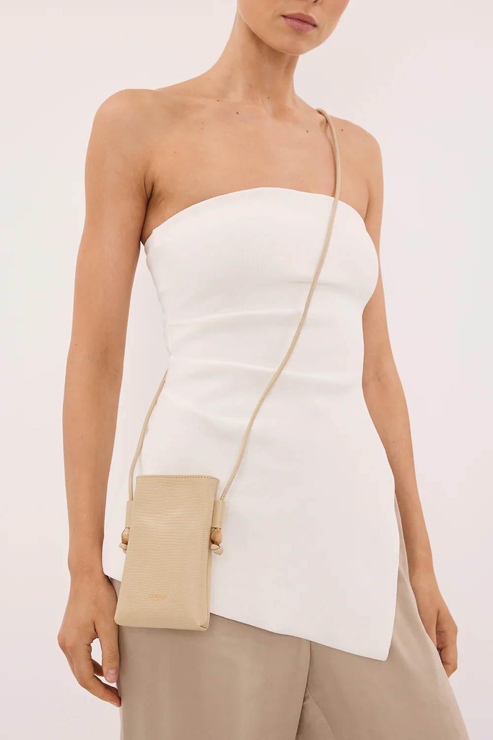 SANCIA THE ALVIDE ALMOND PHONE BAG - Image 3