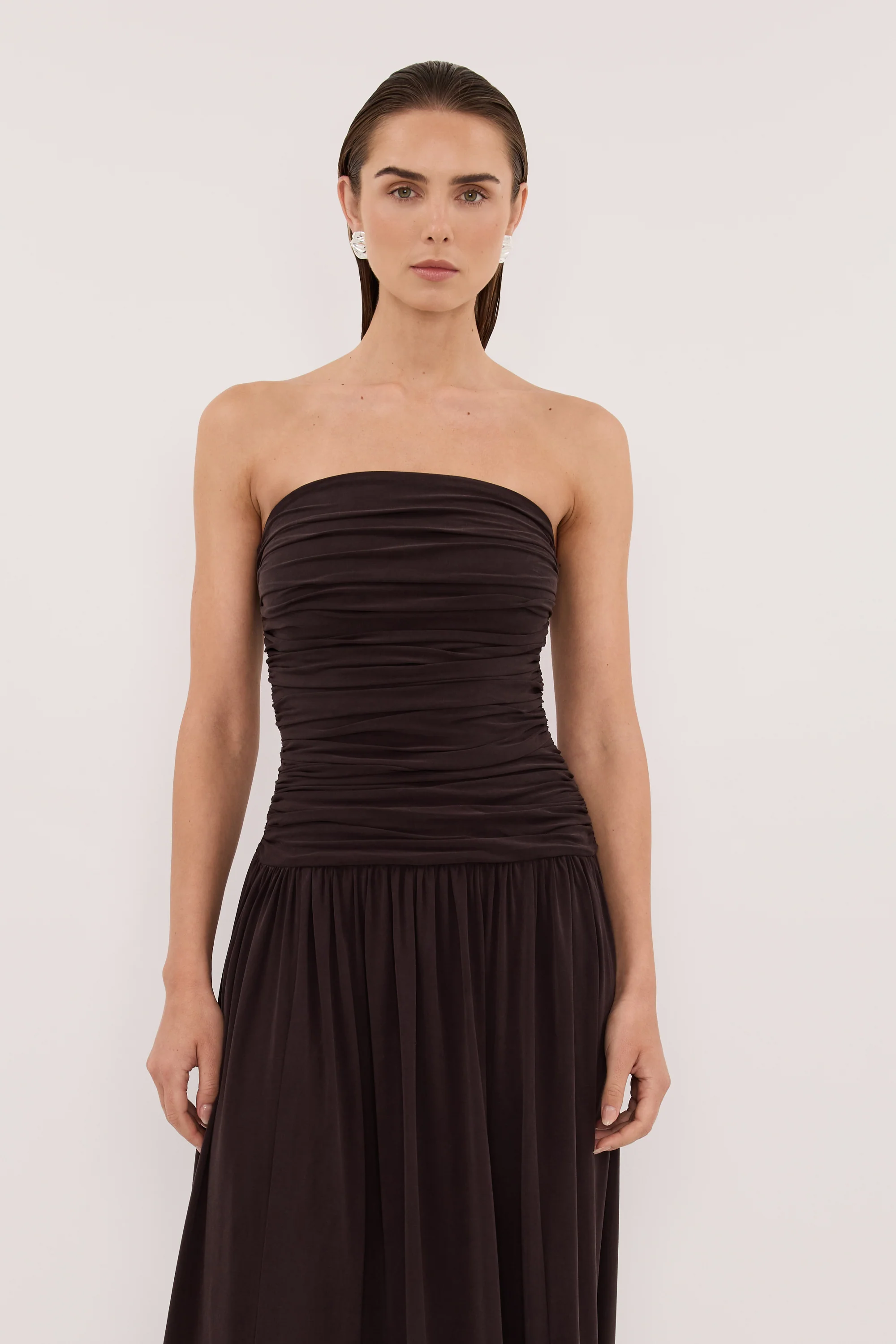 SHARI BURNT CHOC STRAPLESS BANDEAU MIDI DRESS - Image 3