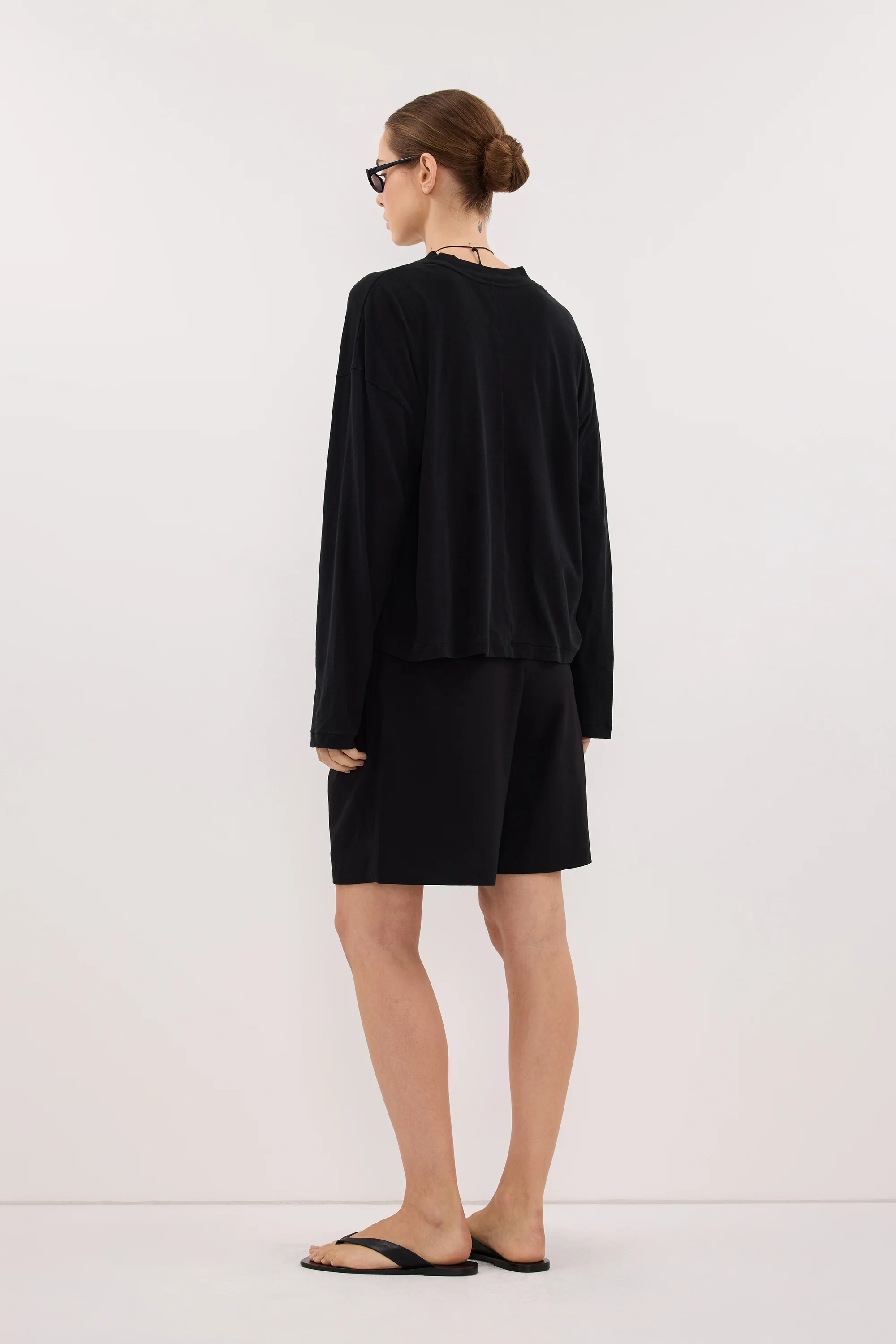 SLOANE BLACK LONG SLEEVE CREW KNIT TOP - Image 5