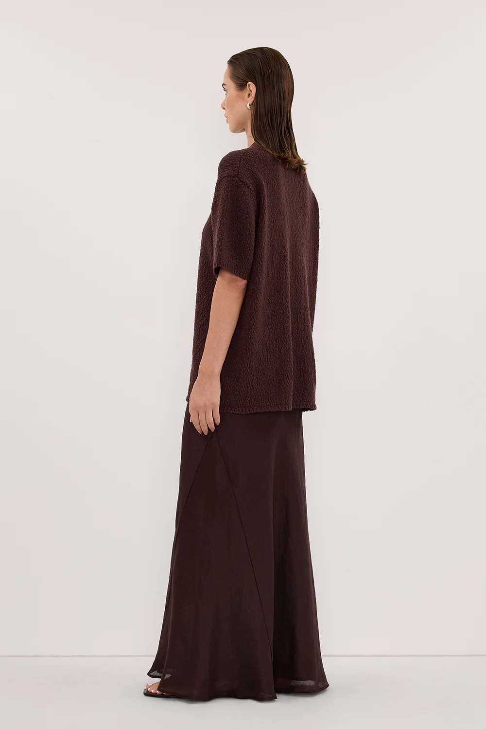 SUE CHOC OVERSIZED KNIT TEE - Image 3