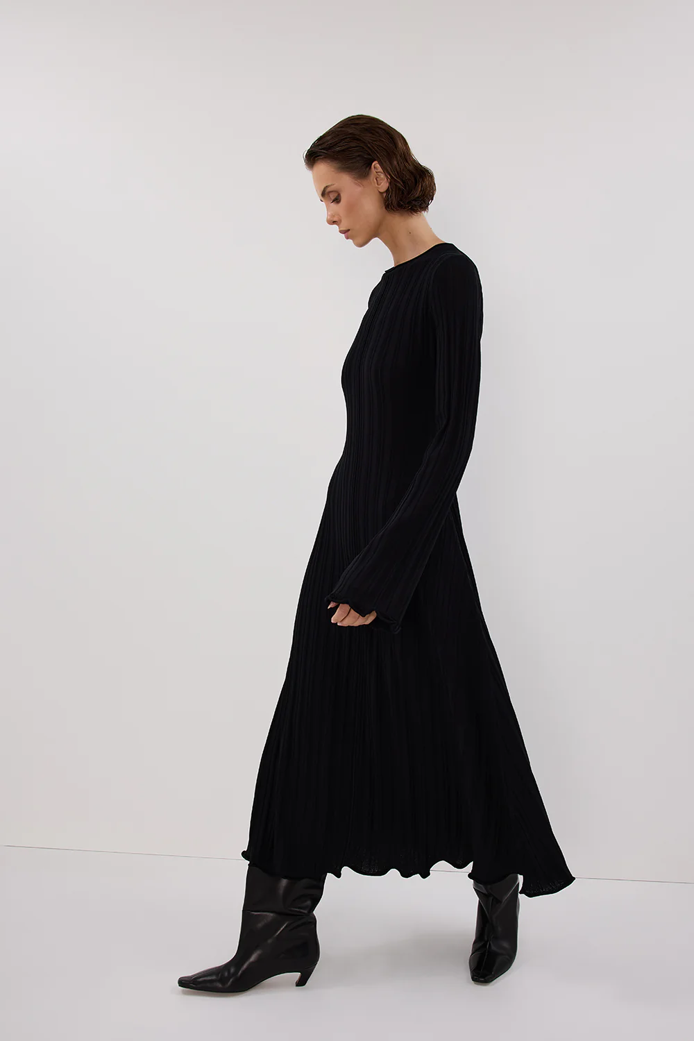 SYLVIA BLACK KNIT MIDI DRESS - Image 6