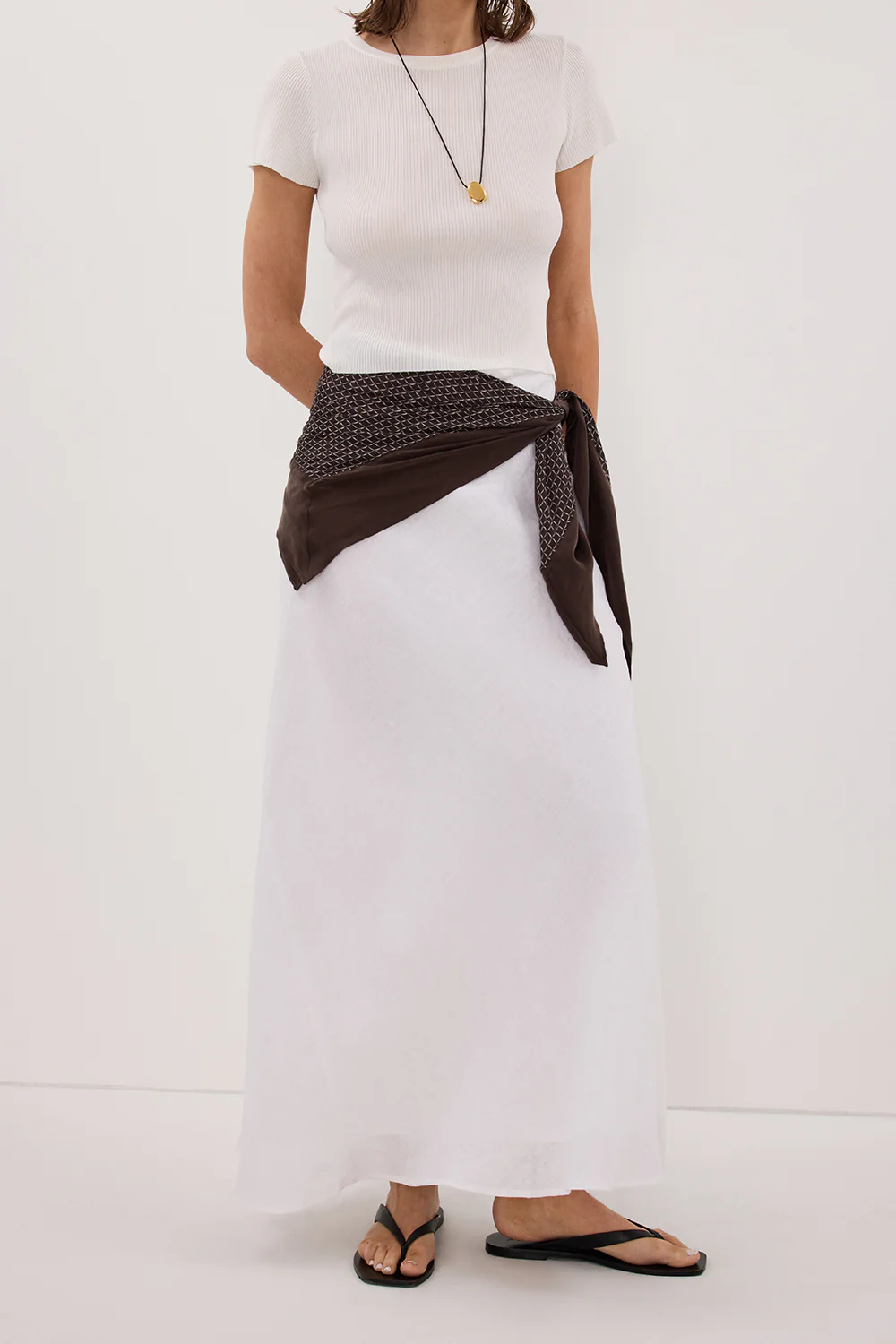 SYRAH WHITE LINEN MIDI SKIRT - Image 2
