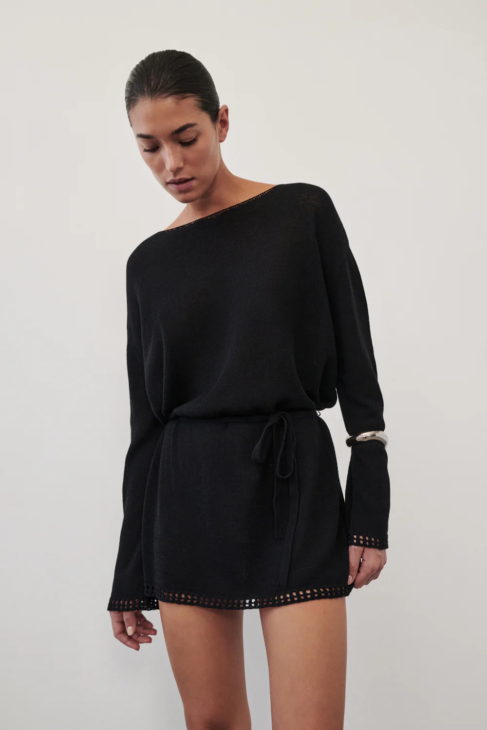 TARI BLACK KNIT LONG SLEEVE MINI DRESS - Image 3