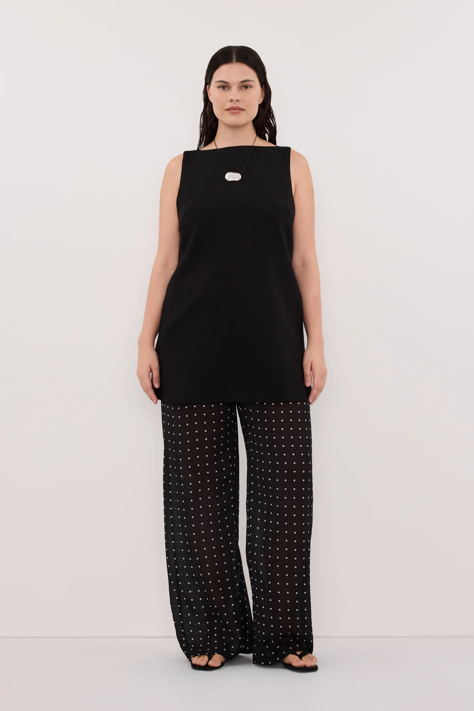 VANESSA BLACK SPOT PANT - Image 6