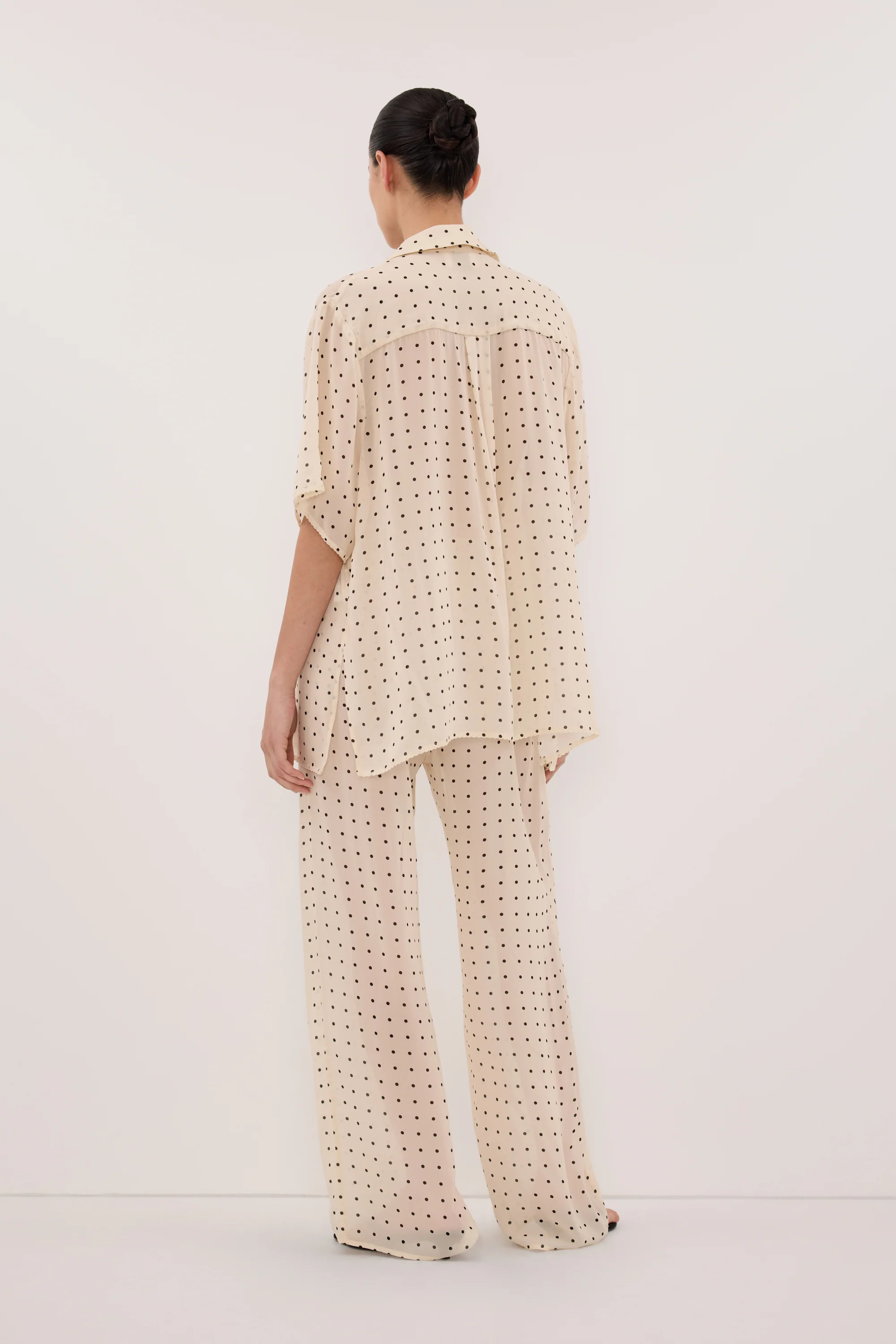 VANESSA SANDSTONE OVERSIZED SHORT SLEEVE RESORT SHIRT - Image 4