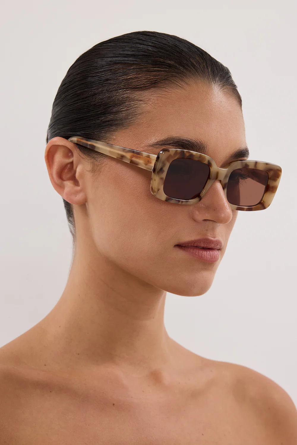 VELVET CAN CARAMEL TORT GOLDEN ERA SUNGLASSES - Image 4
