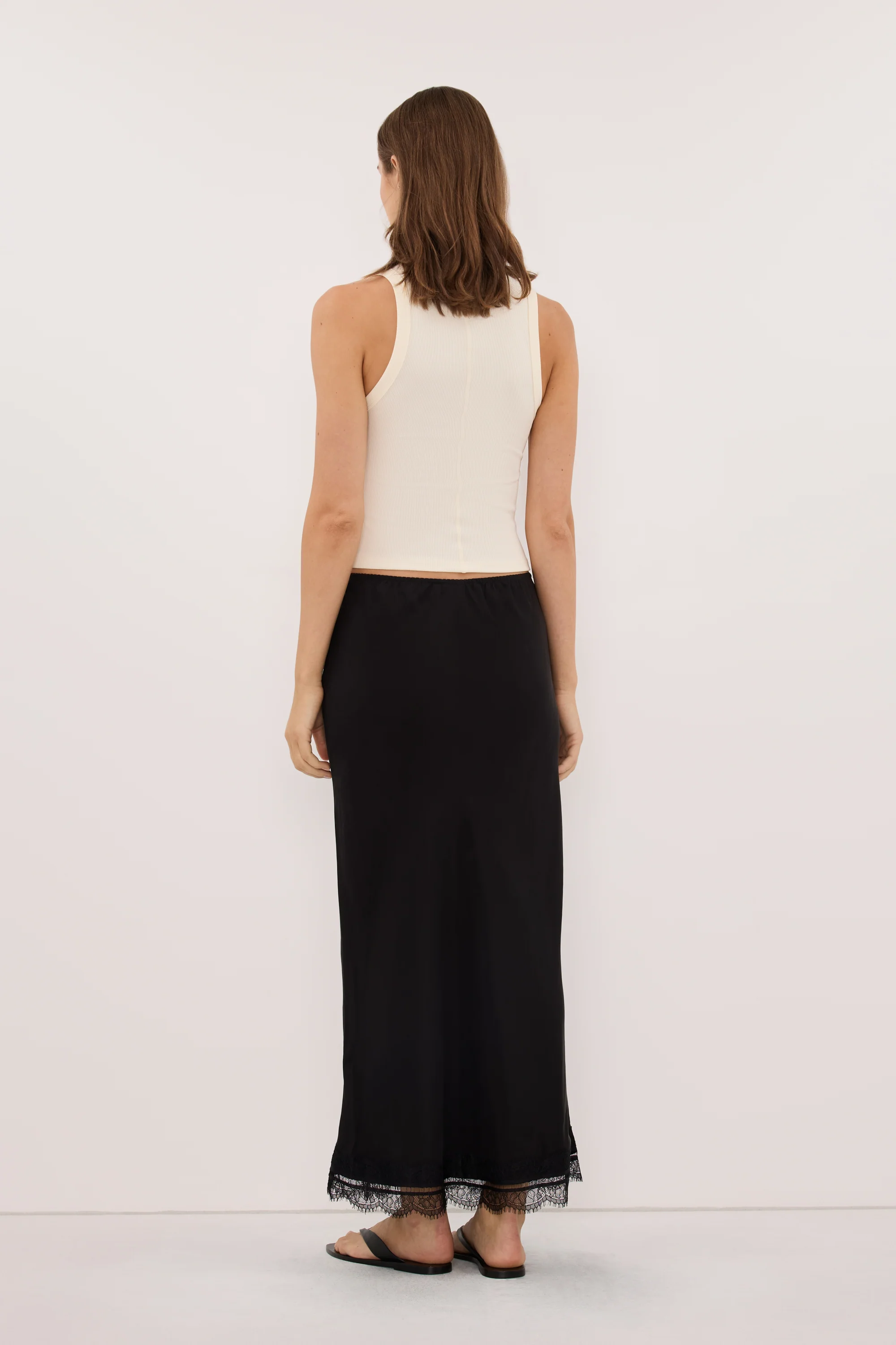 YASMIN STRAW SLEEVELESS KNIT TANK TOP - Image 4